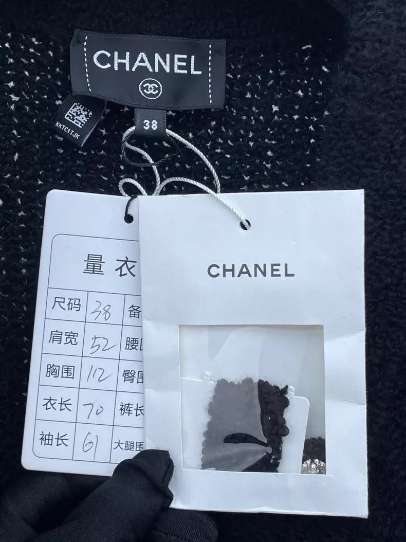 Chanel Chanel 24K lion buckle lace sleeve knitted cardigan jacket Size XS / US 0-2 / IT 36-38 - 6 Thumbnail