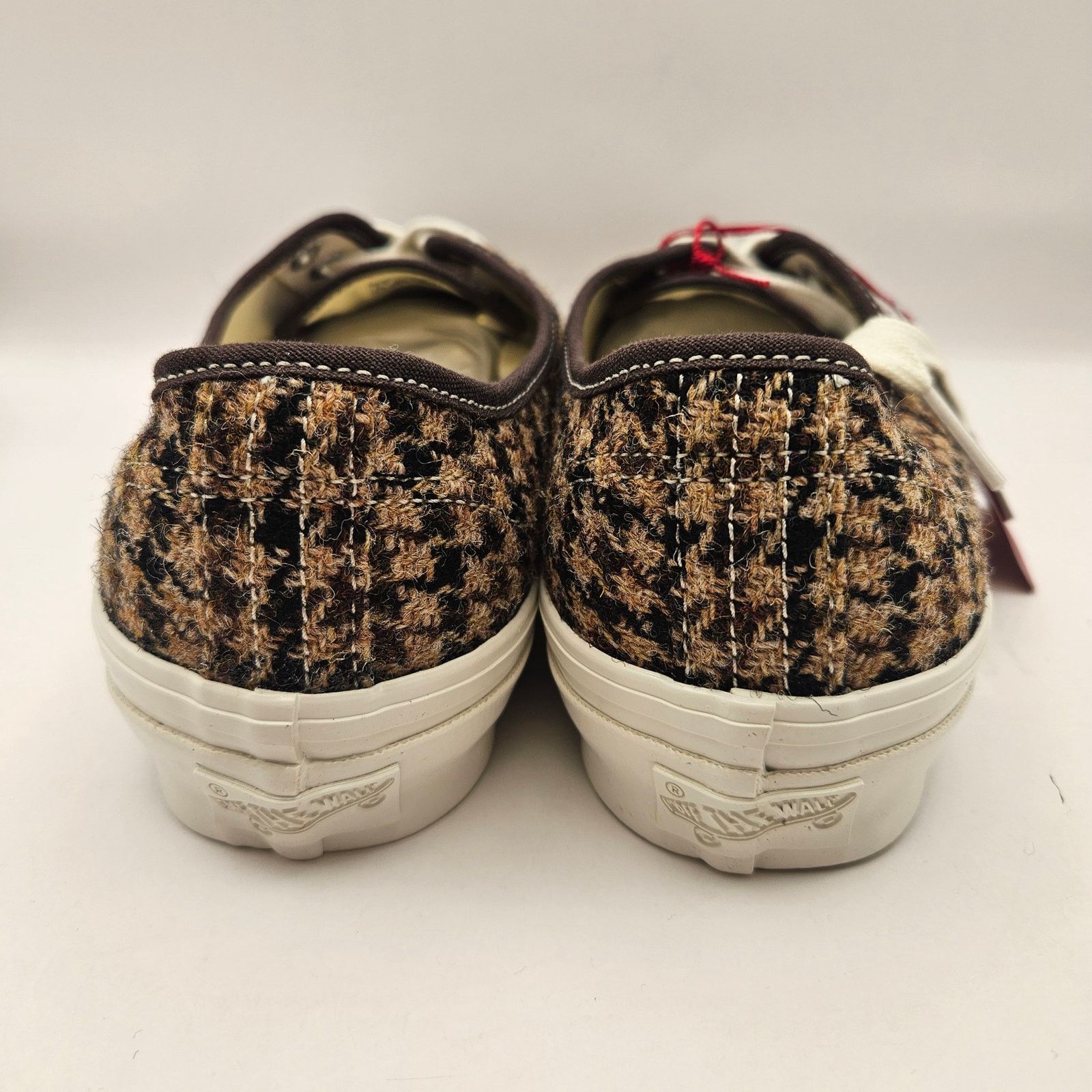 Vans VANS X HARRIS TWEED WOMEN'S 9 AUTHENTIC LOW TOP SNEAKER Size US 9 / IT 39 - 3 Thumbnail
