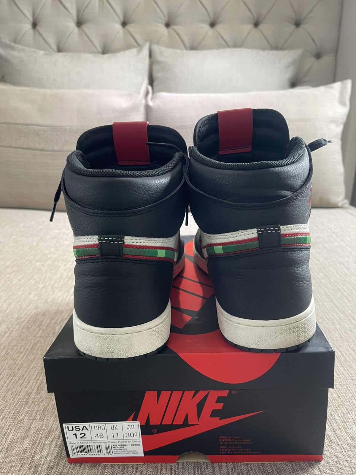 Jordan Brand Jordan 1 Retro High Sports Illustrated (A Star is Born) Size US 12 / EU 45 - 3 Thumbnail