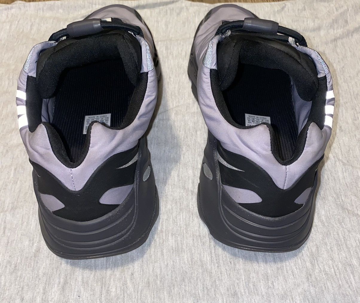 Adidas × Kanye West Yeezy 700 MNVM Geode Size US 11 / EU 44 - 7 Thumbnail