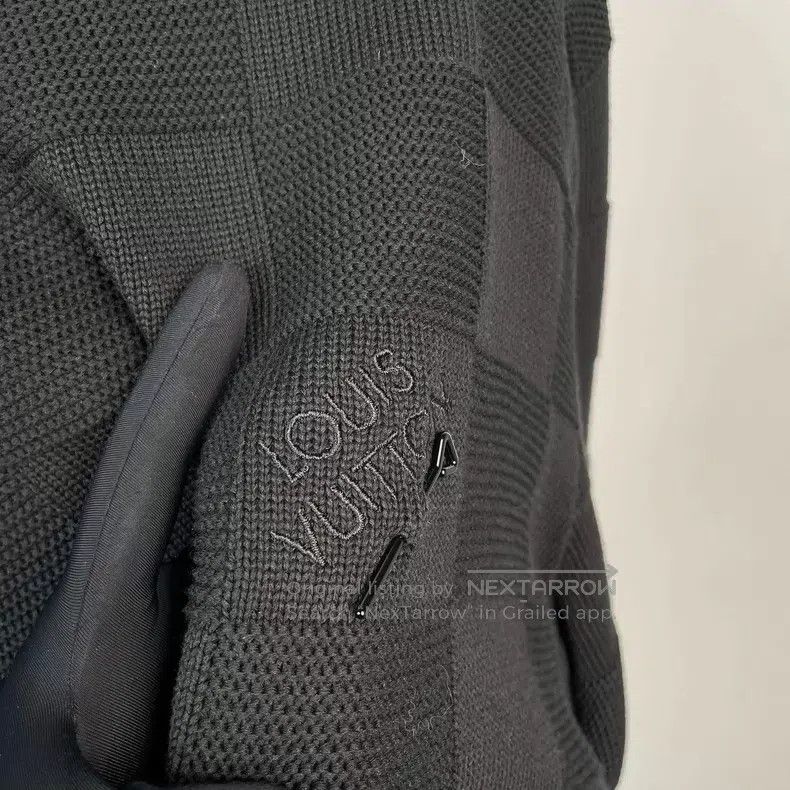 Louis Vuitton Louis Vuitton Full printed checkerboard pin knit sweater Size US M / EU 48-50 / 2 - 7 Thumbnail