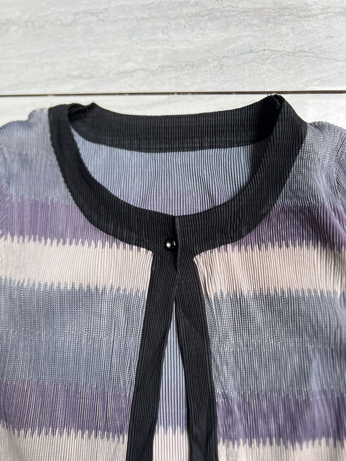 Japanese Brand Japanese Brand Crop Cardigan Size US XS / EU 42 / 0 - 9 Thumbnail