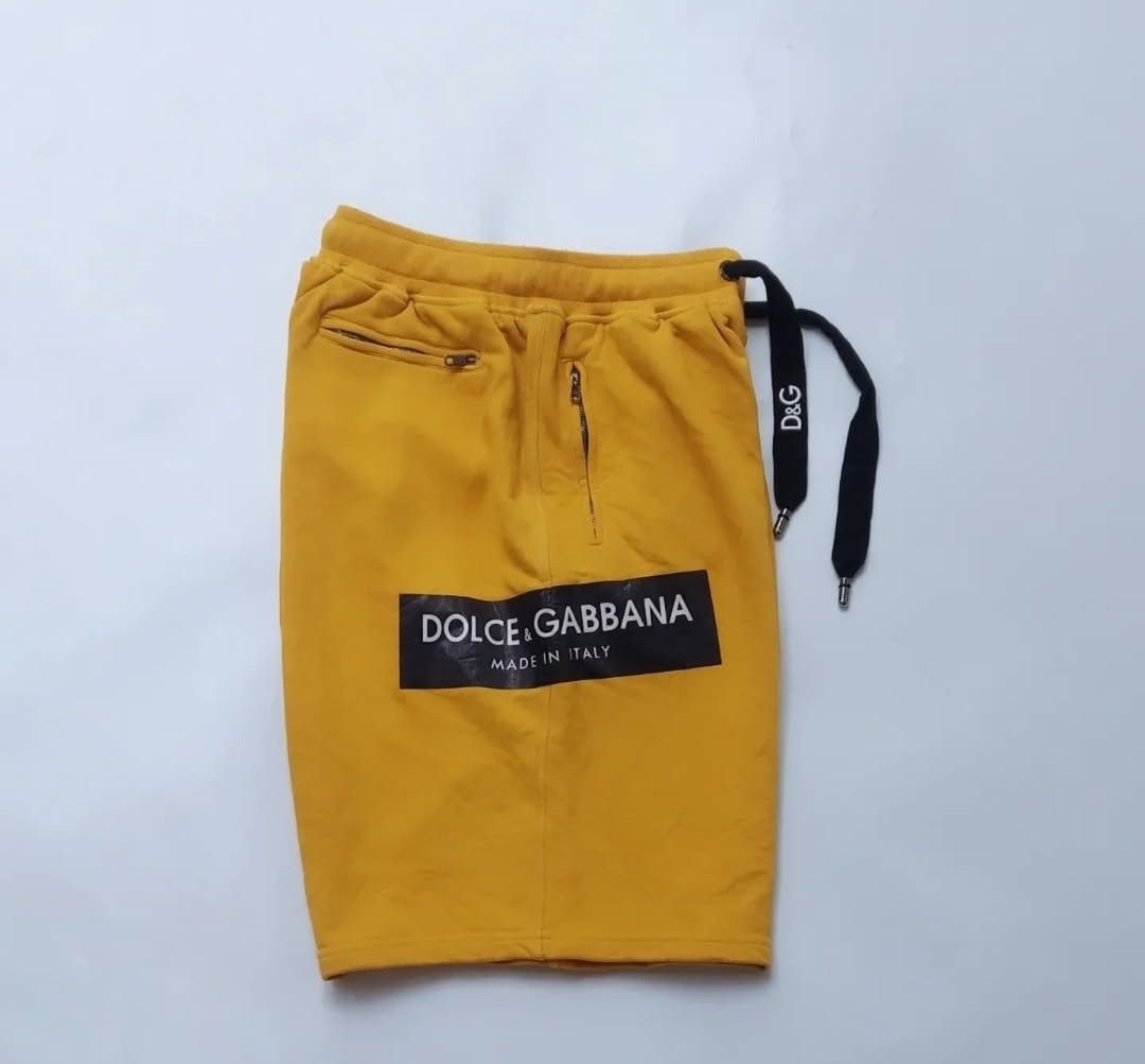 Dolce & Gabbana Dolce & Gabbana Yellow Logo Sweat Shorts Size US 30 / EU 46 - 6 Thumbnail