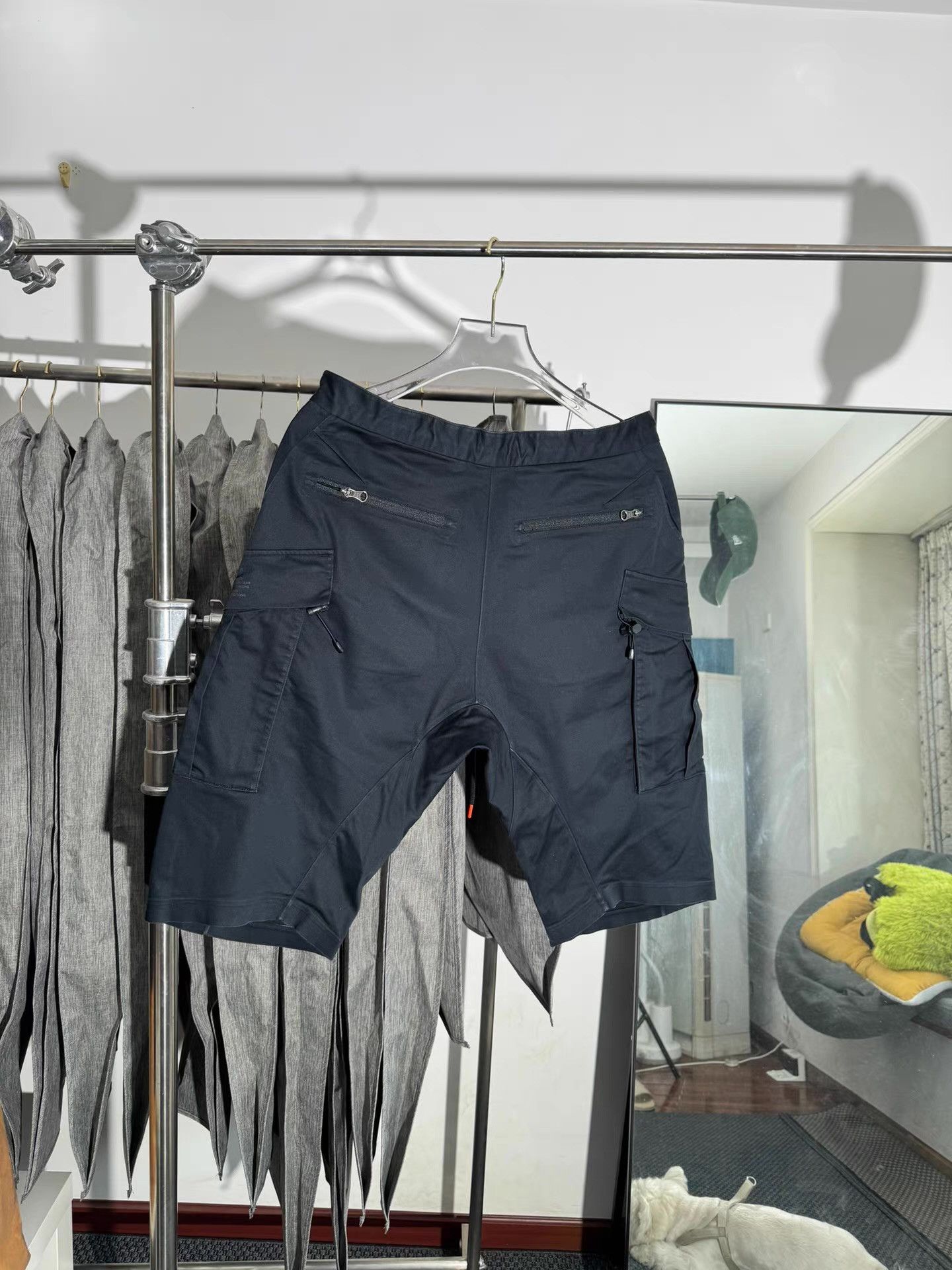 Nike Nike ACG Shorts, Bald Head Era Q17 Size US 34 / EU 50 - 2 Thumbnail