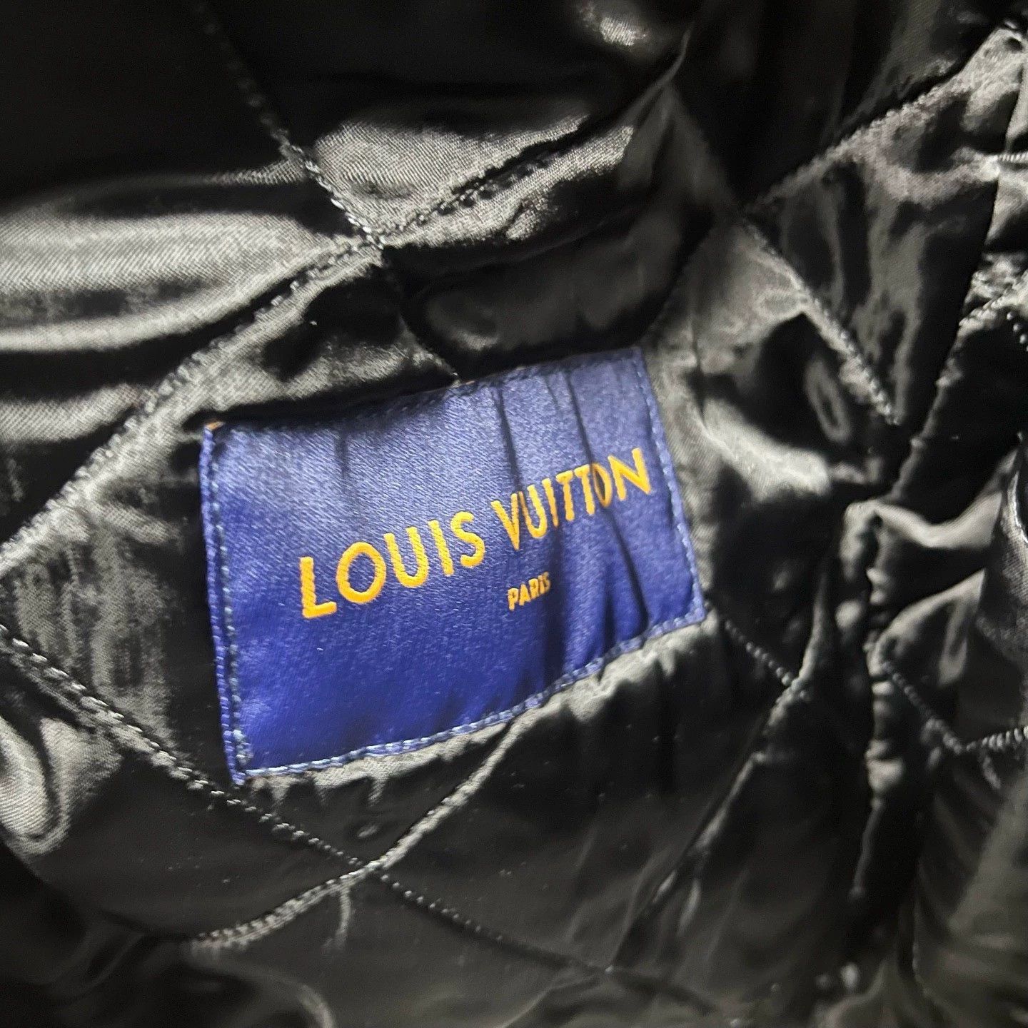 Louis Vuitton louis vuitton floral logo quilted canvas jacket Size US L / EU 52-54 / 3 - 4 Thumbnail