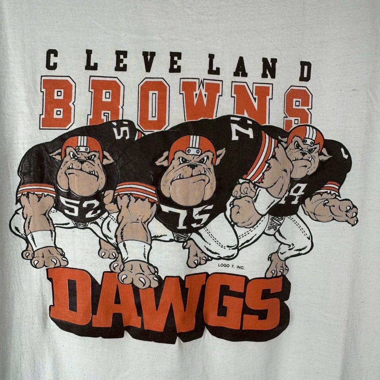 Vintage Vintage 90s Cleveland Browns Dawgs Graphic NFL T-shirt Size US XL / EU 56 / 4 - 2 Thumbnail