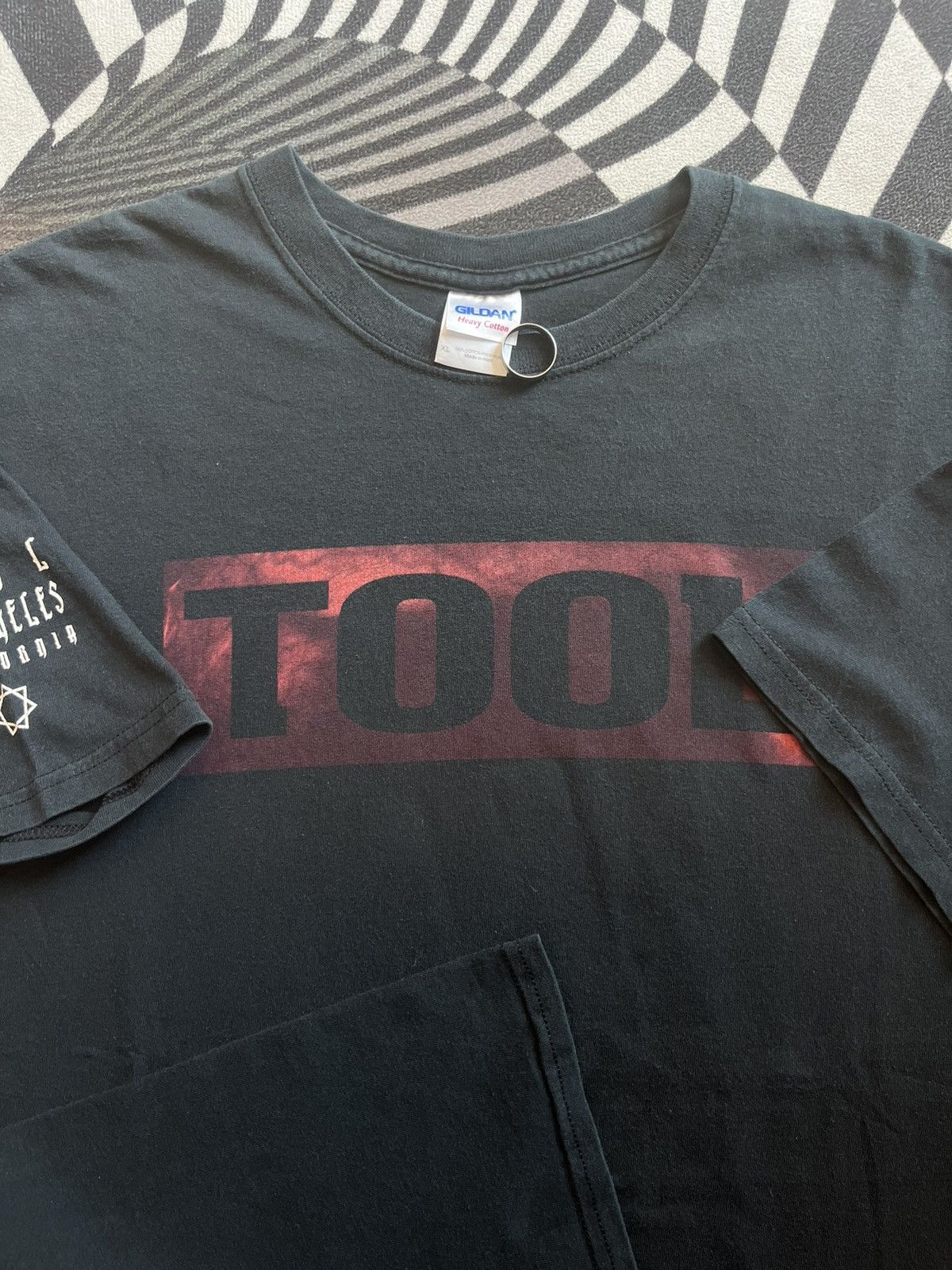 Band Tees Vintage TOOL Band Los Angeles California 2006’s Tshirt Size US XL / EU 56 / 4 - 9 Thumbnail