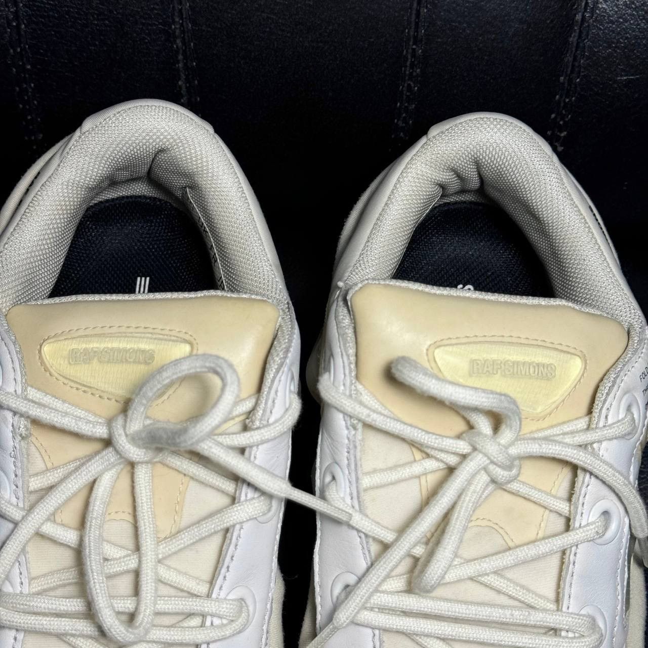 Adidas × Raf Simons 11us Adidas Raf Simons Ozweego Bunny Cream Sneakers Size US 11 / EU 44 - 9 Thumbnail