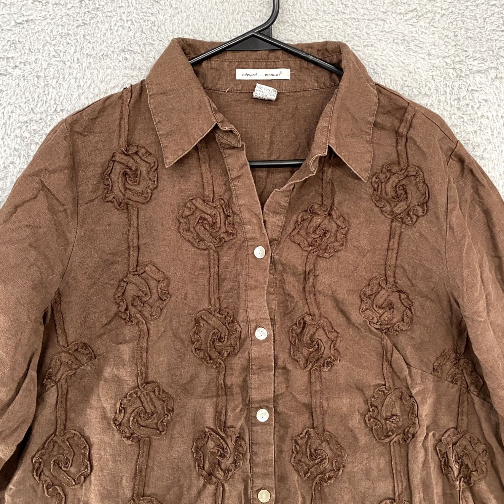 Vintage Edward Women Shirt 1X Brown Linen Button-Up Embroidered Floral Blouse Top - Casual 3/4 Sleeve, Collared, relaxed fit, Plus Size Size XL / US 12-14 / IT 48-50 - 2 Thumbnail