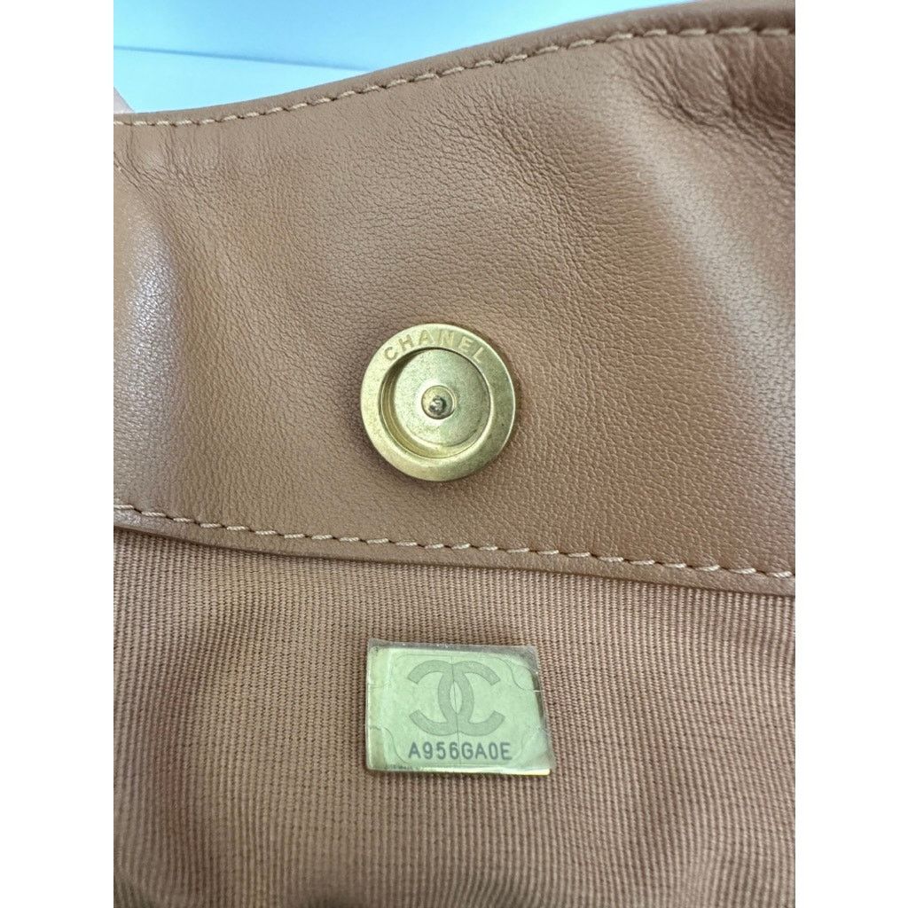 Chanel Chanel CC Chain Tote Quilted Leather Tan Brown Handle Purse Size ONE SIZE - 8 Thumbnail