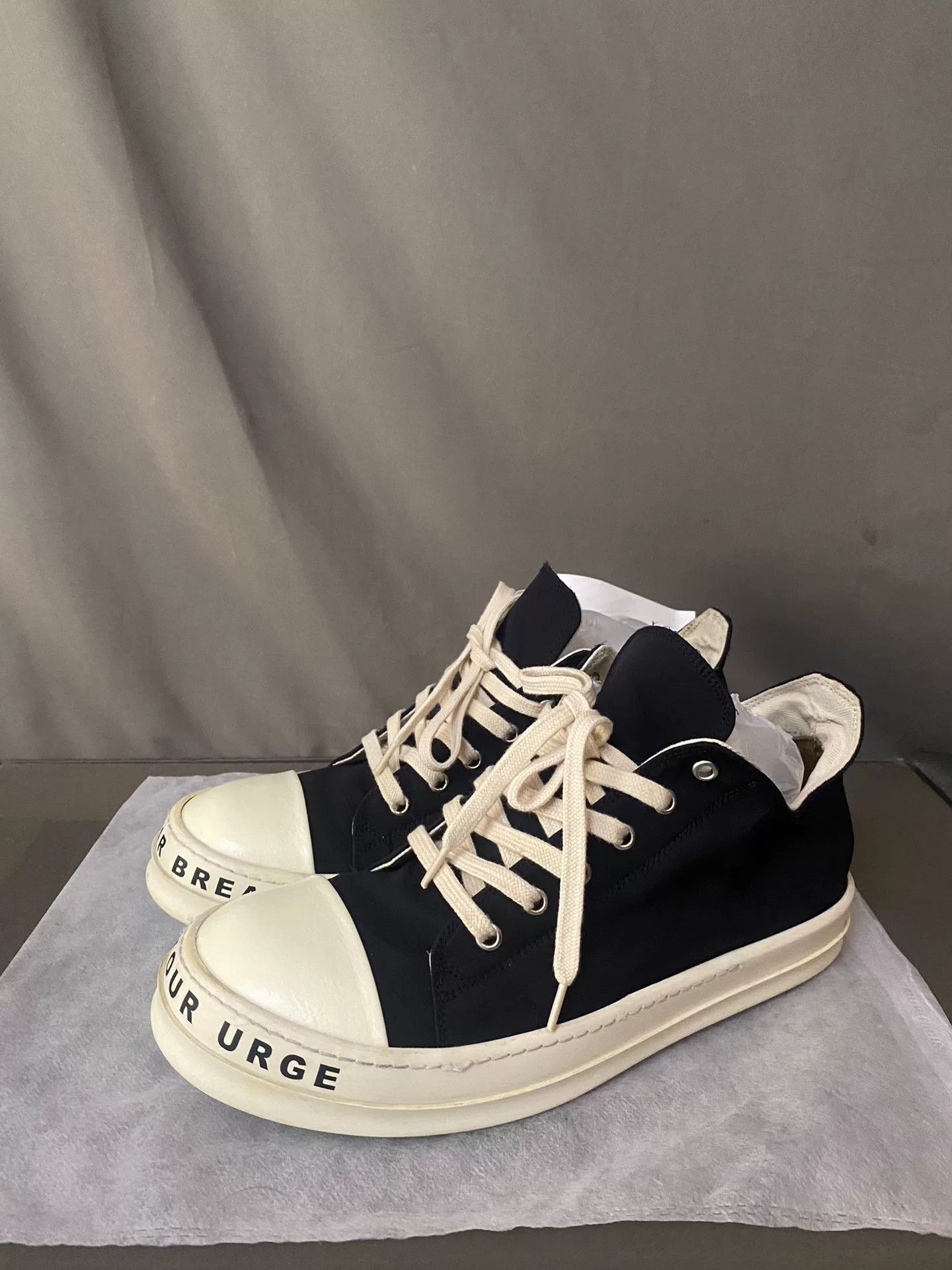 Rick Owens Rick Owens Lowtop Sneakers 43 Men Size US 10 / EU 43 - 1 Thumbnail