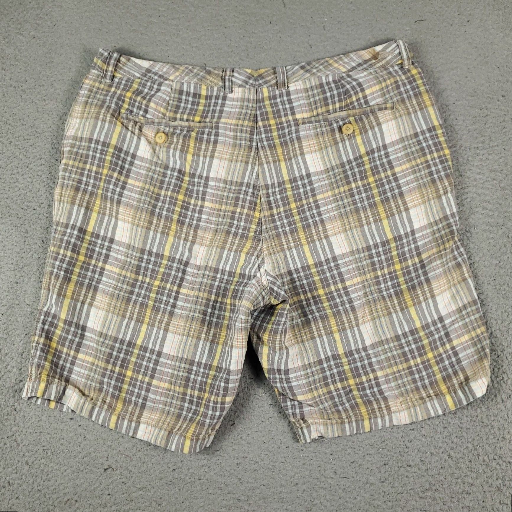 Tommy Bahama VINTAGE Tommy Bahama Shorts Men Size 36 Flat Front Chino Linen Plaid Brown Yellow Casual Size US 36 / EU 52 - 7 Thumbnail