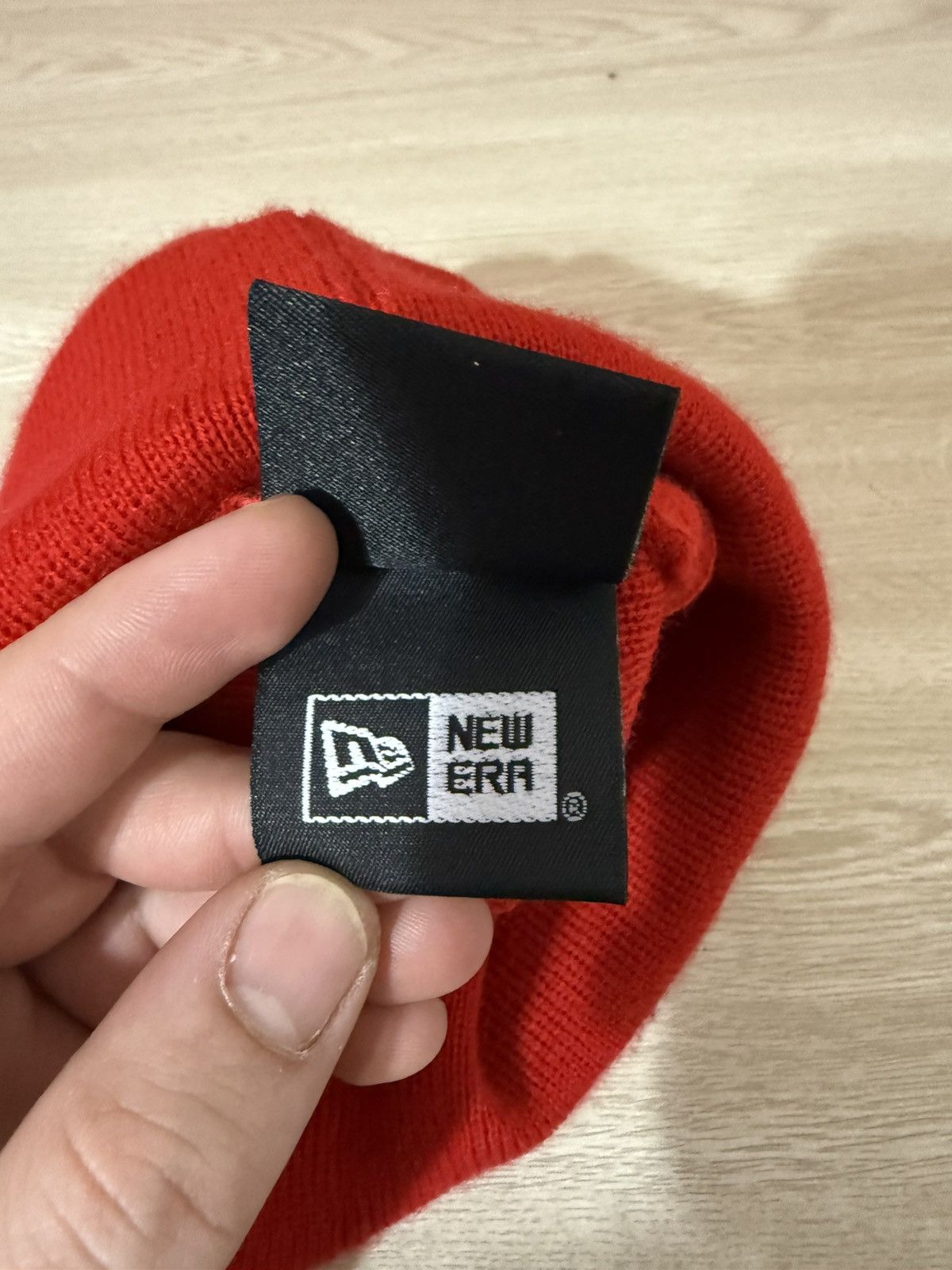Supreme Supreme Chenile S-Logo New Era Beanie Size ONE SIZE - 4 Thumbnail