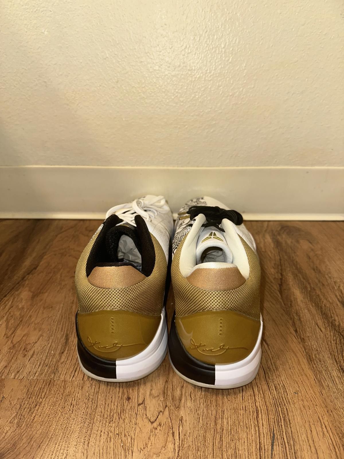 Nike Nike Kobe 5 Parade/Big Stage Size US 15 / EU 48 - 4 Thumbnail