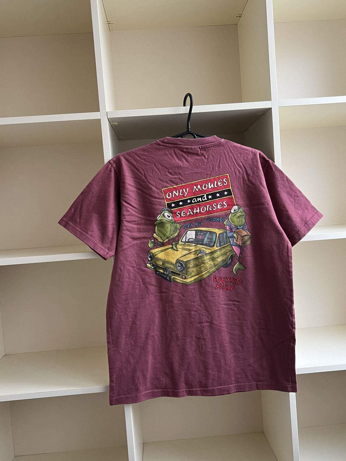 Vintage Vintage Weird Fish Tee T-Shirt Size S Size US S / EU 44-46 / 1 - 3 Thumbnail