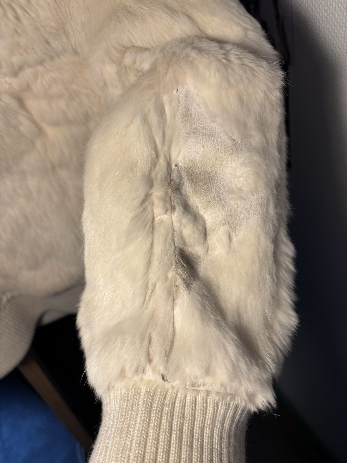Versace Jeans Couture White rabbit fur vintage Versace Jeans Couture jacket Size XS / US 0-2 / IT 36-38 - 9 Thumbnail