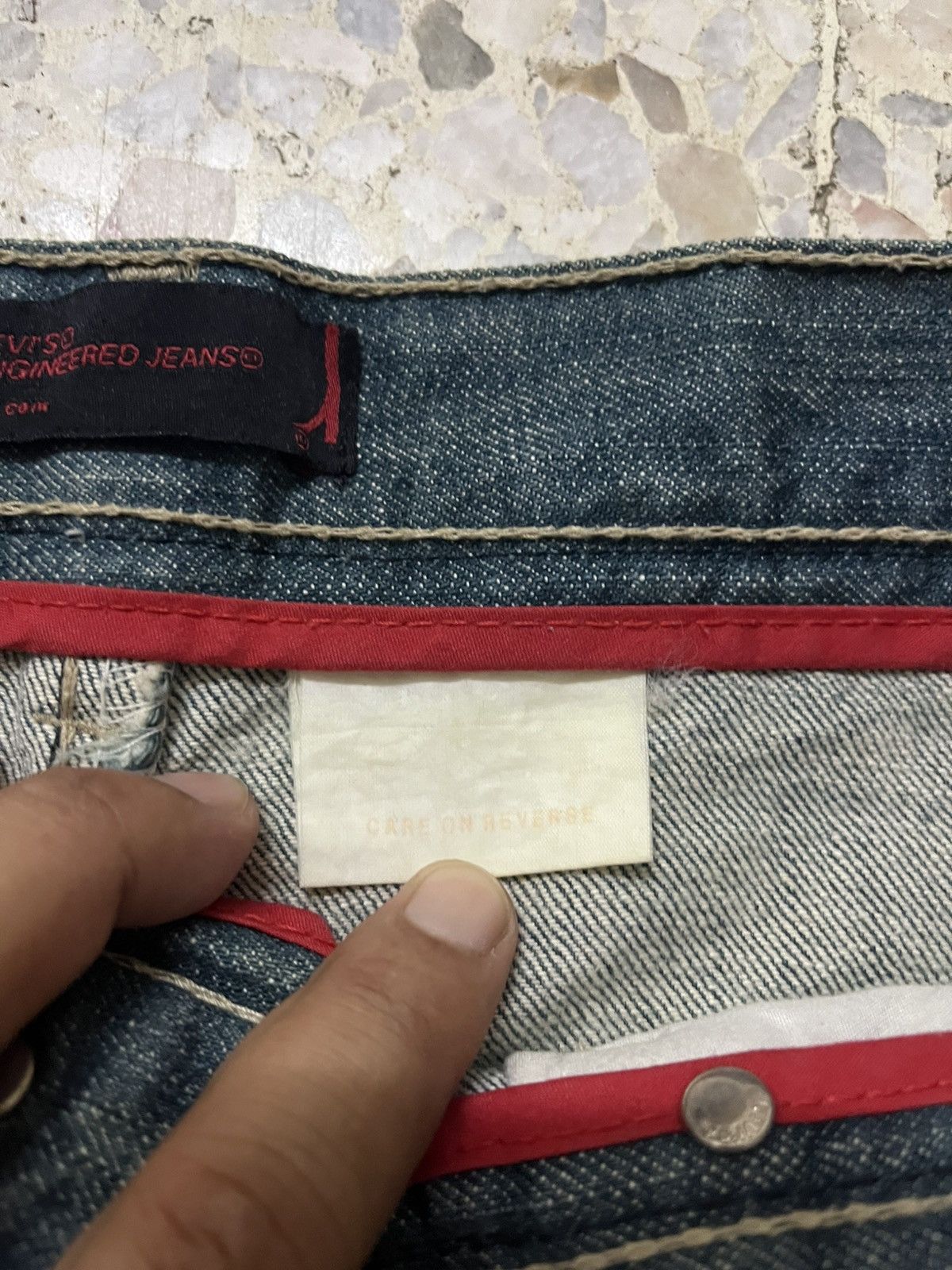 Levi's Vintage Clothing RARE LEVI’S ENGINEERED JEANS ASYMMETRICAL 2-TONE REWORKED Size US 32 / EU 48 - 6 Thumbnail