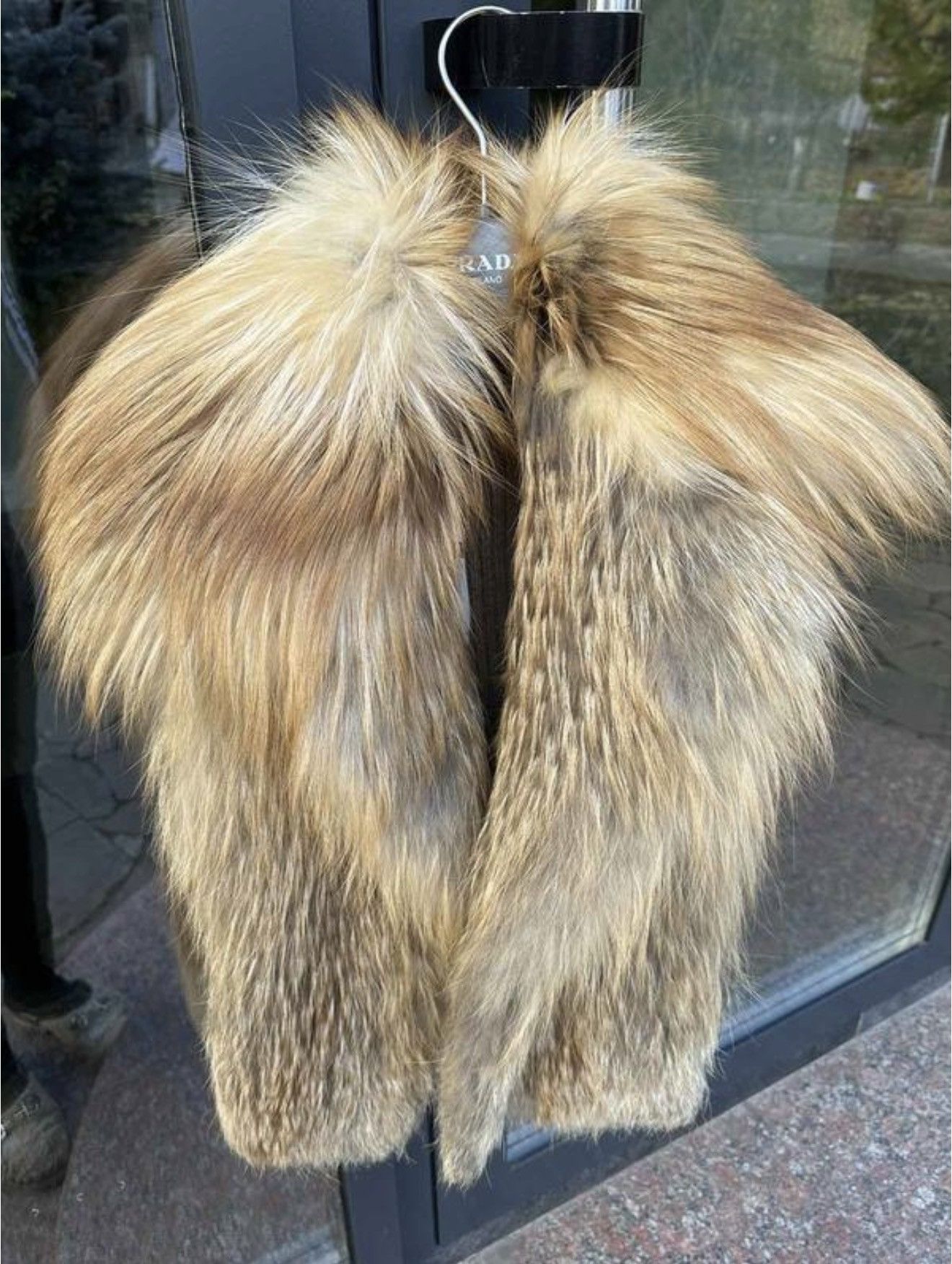 Gucci GUCCI by Frida Giannini FW2010 Fox Fur Knitted Vest Cardigan Size S / US 4 / IT 40 - 1 Thumbnail