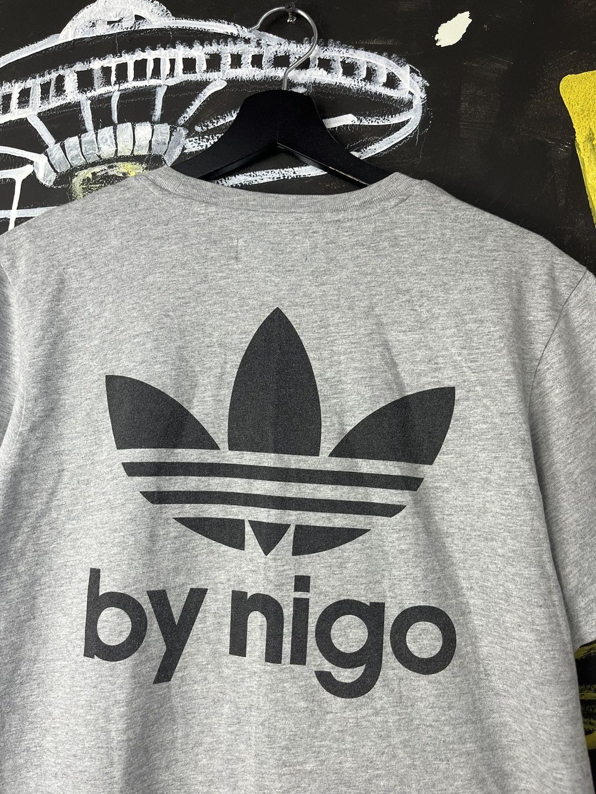 Adidas × Nigo × Vintage Adidas Originals Super Star New Your Bape by Nigo T-shirt Size US M / EU 48-50 / 2 - 5 Thumbnail