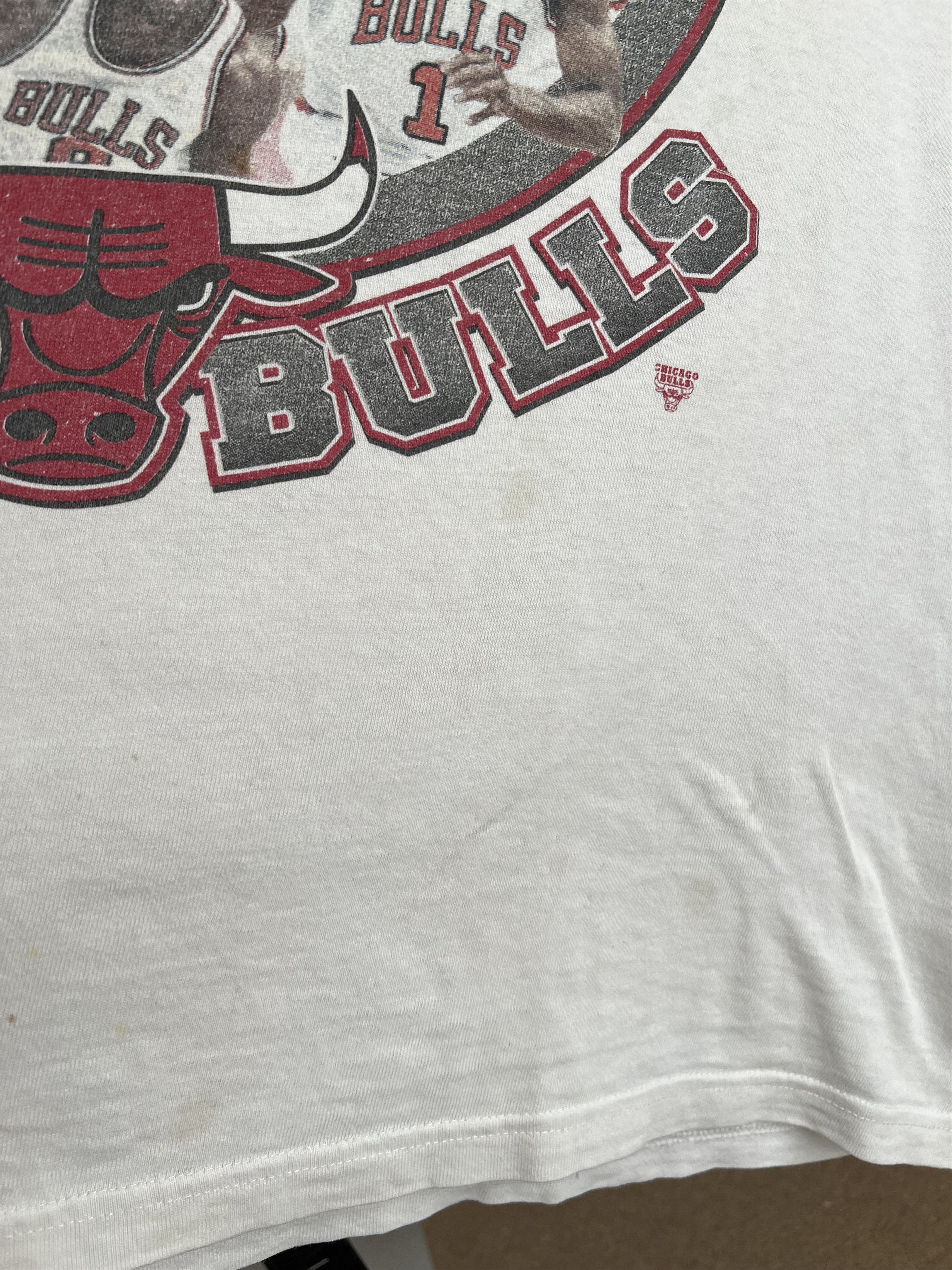 NBA Vintage 1997 Chicago Bulls NBA Finals Champs Starter T-shirt Size US M / EU 48-50 / 2 - 13 Thumbnail