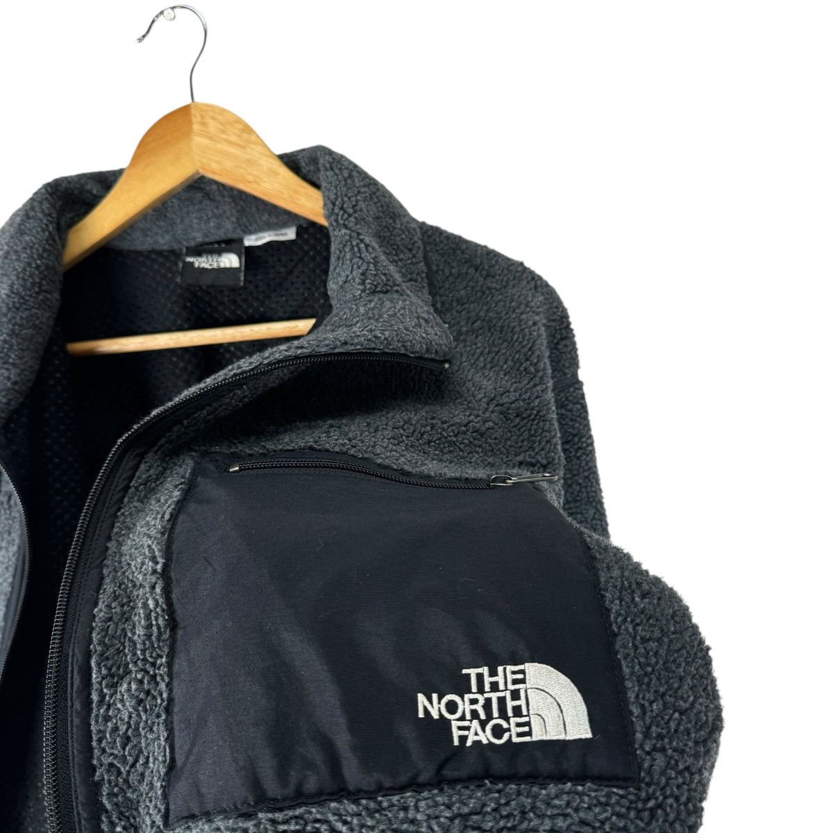 The North Face ⚡️THE NORTH FACE RETRO X DEEP PILE FLEECE JACKET Size US L / EU 52-54 / 3 - 1 Thumbnail