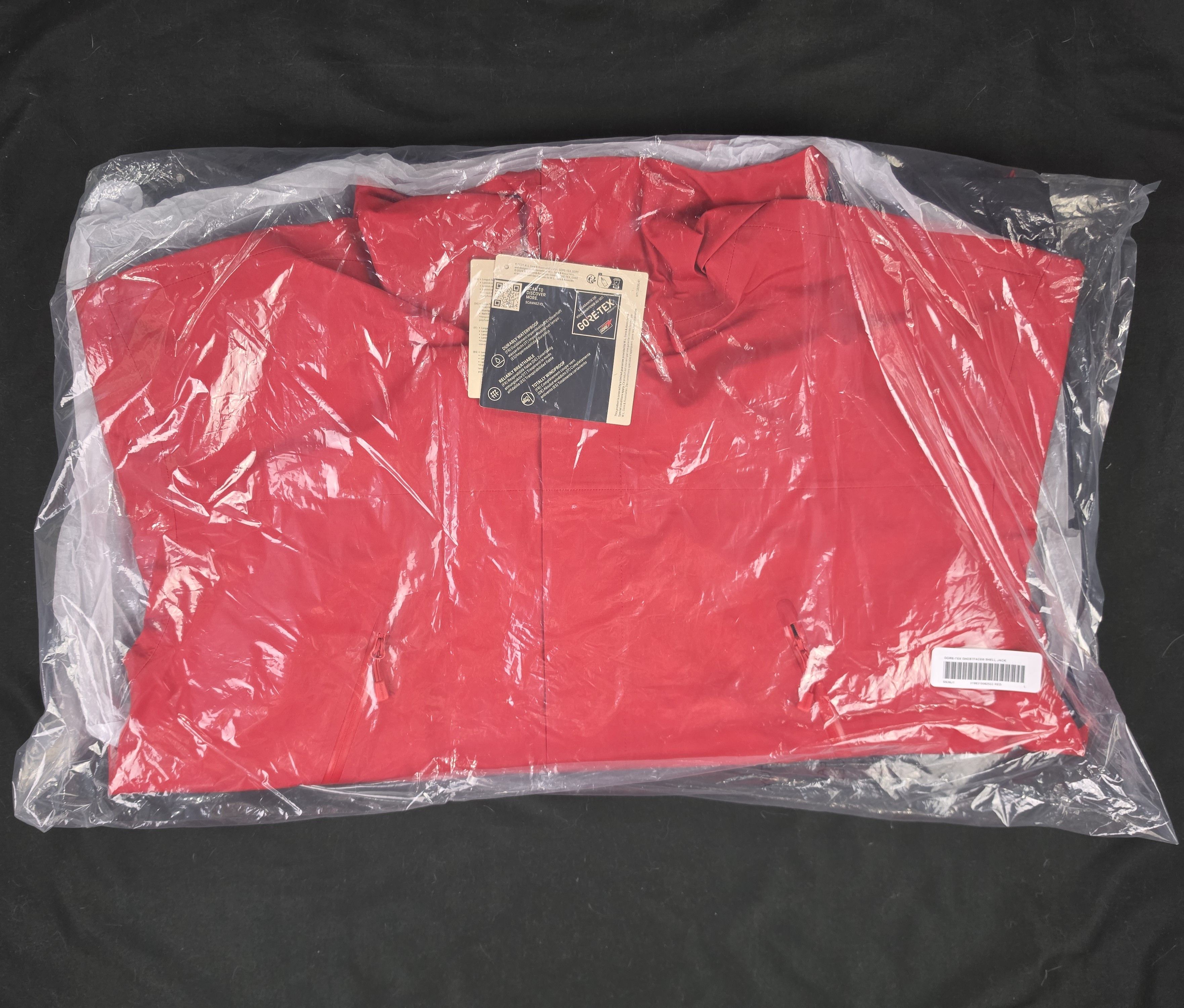 Supreme Supreme GORE-TEX Ghostface Shell Jacket Red SS26 BRAND NEW Size US L / EU 52-54 / 3 - 10 Thumbnail