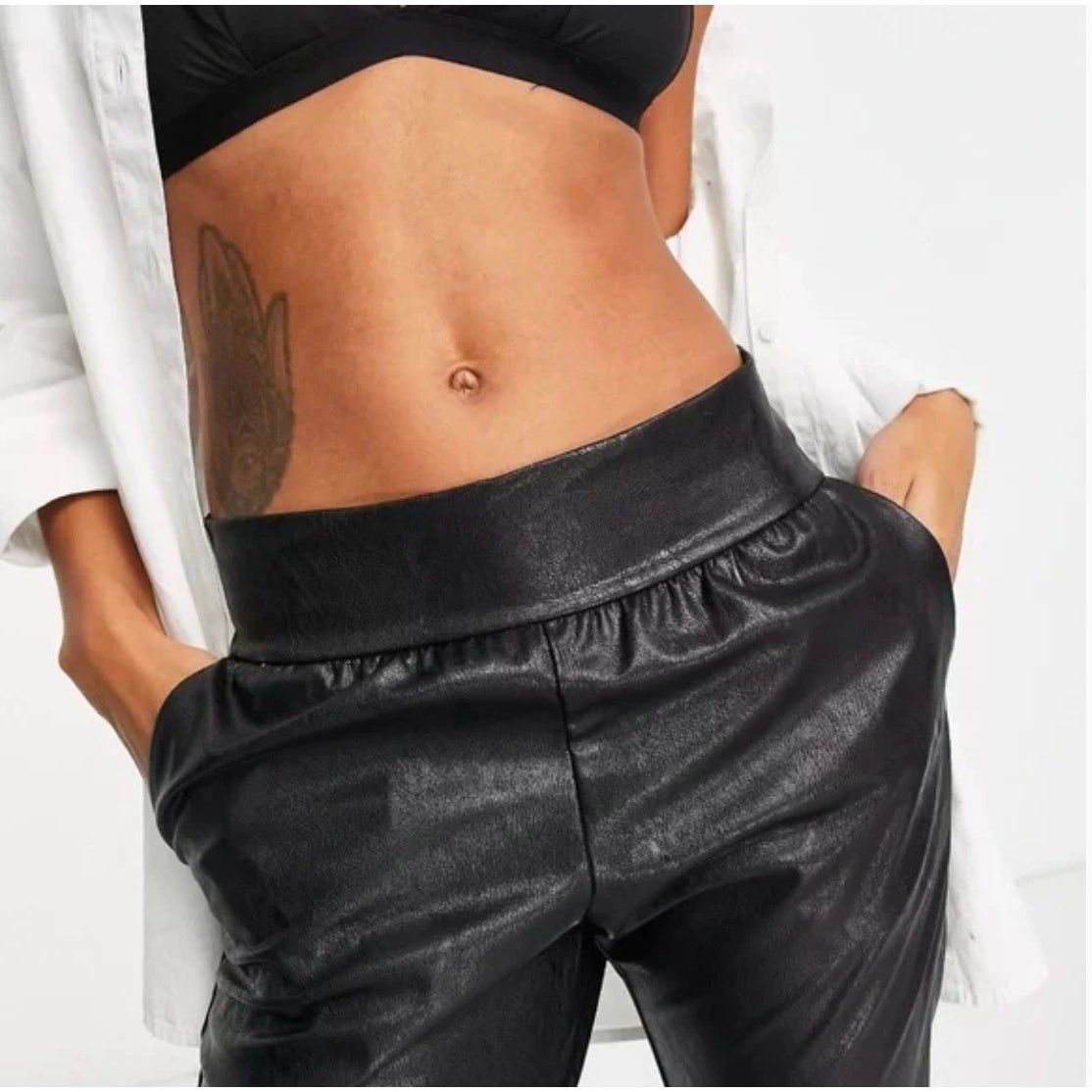 Commando Commando REVOLVE Faux Leather Jogger in Black Small Size 26" / US 2 / IT 38 - 2 Thumbnail