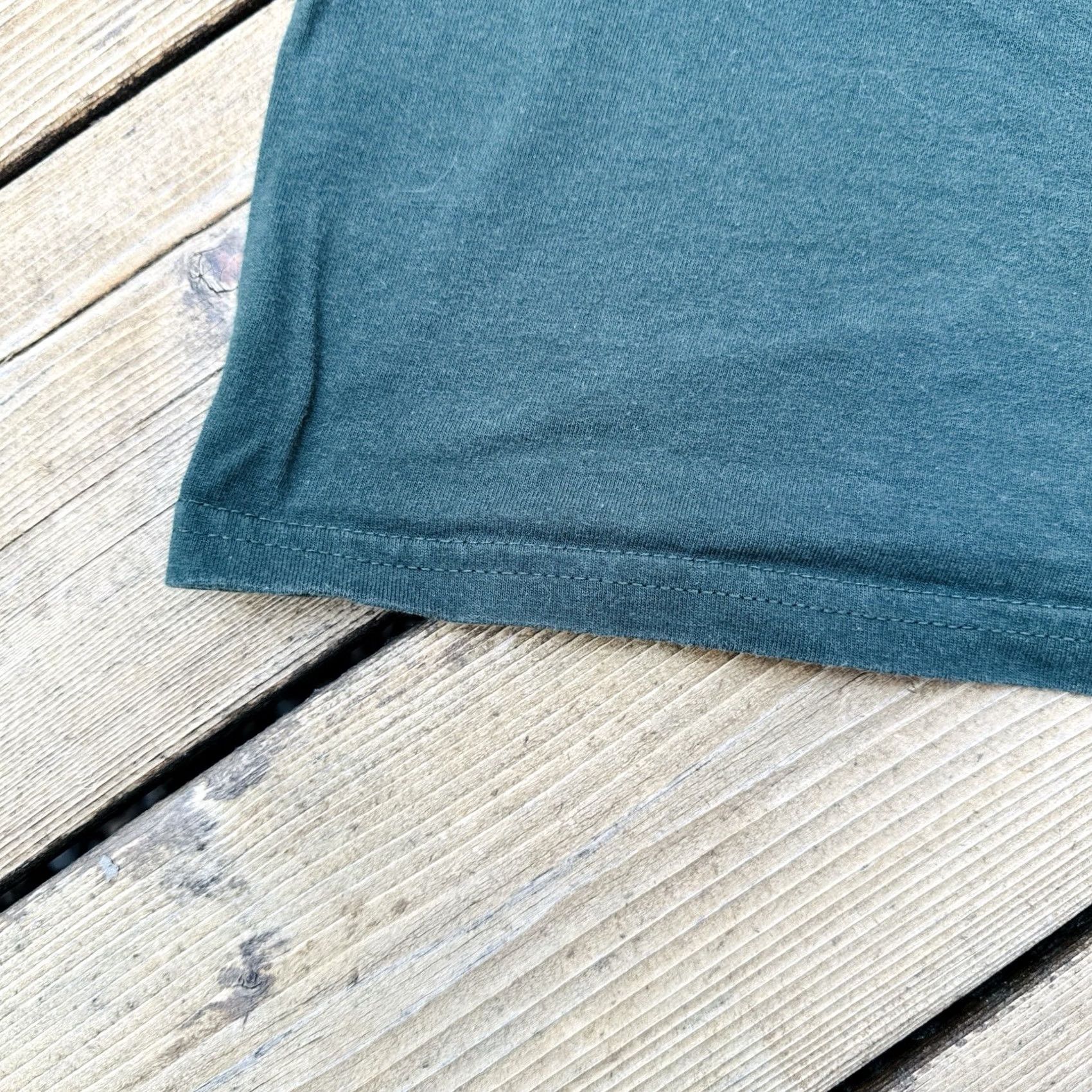 Gildan VINTAGE Green Hornet Shirt Mens XL Logo Green 90s TV Show Tee Size US XL / EU 56 / 4 - 4 Thumbnail