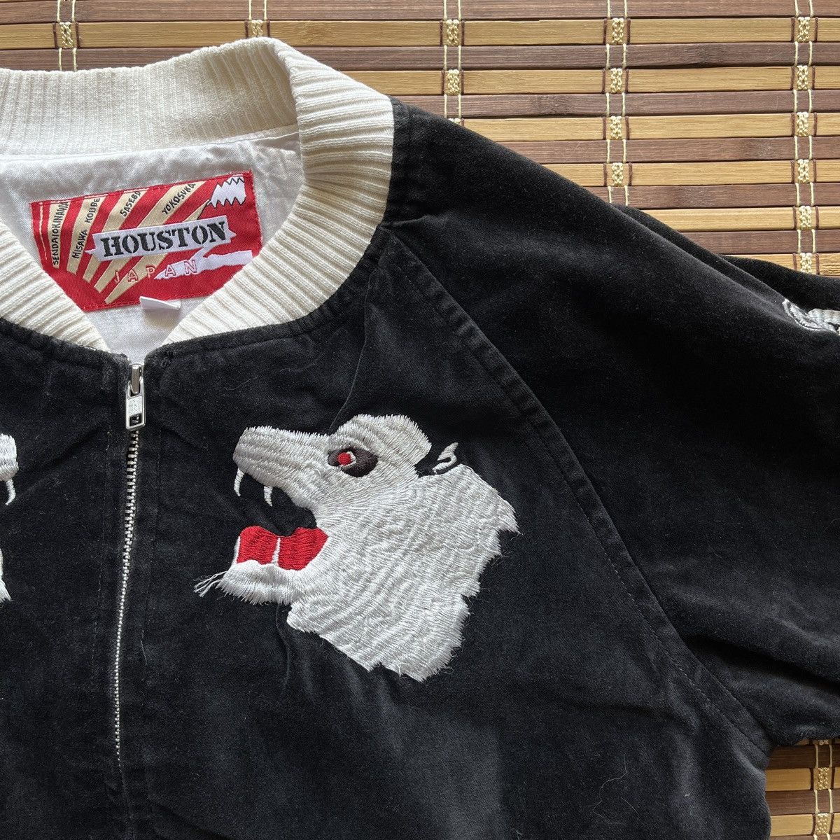 Toyo Enterprises × Vintage Vintage WW2 Velvet Sukajan Embroidery Japan Bomber Jacket Size US M / EU 48-50 / 2 - 6 Thumbnail