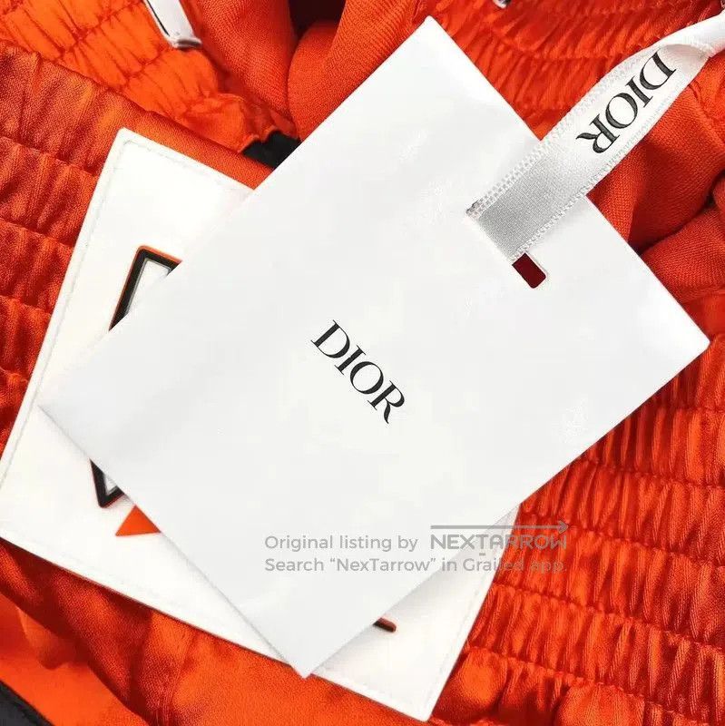Dior Dior Women's Orange Shorts . Size 25" / US 0 / IT 36 - 6 Thumbnail