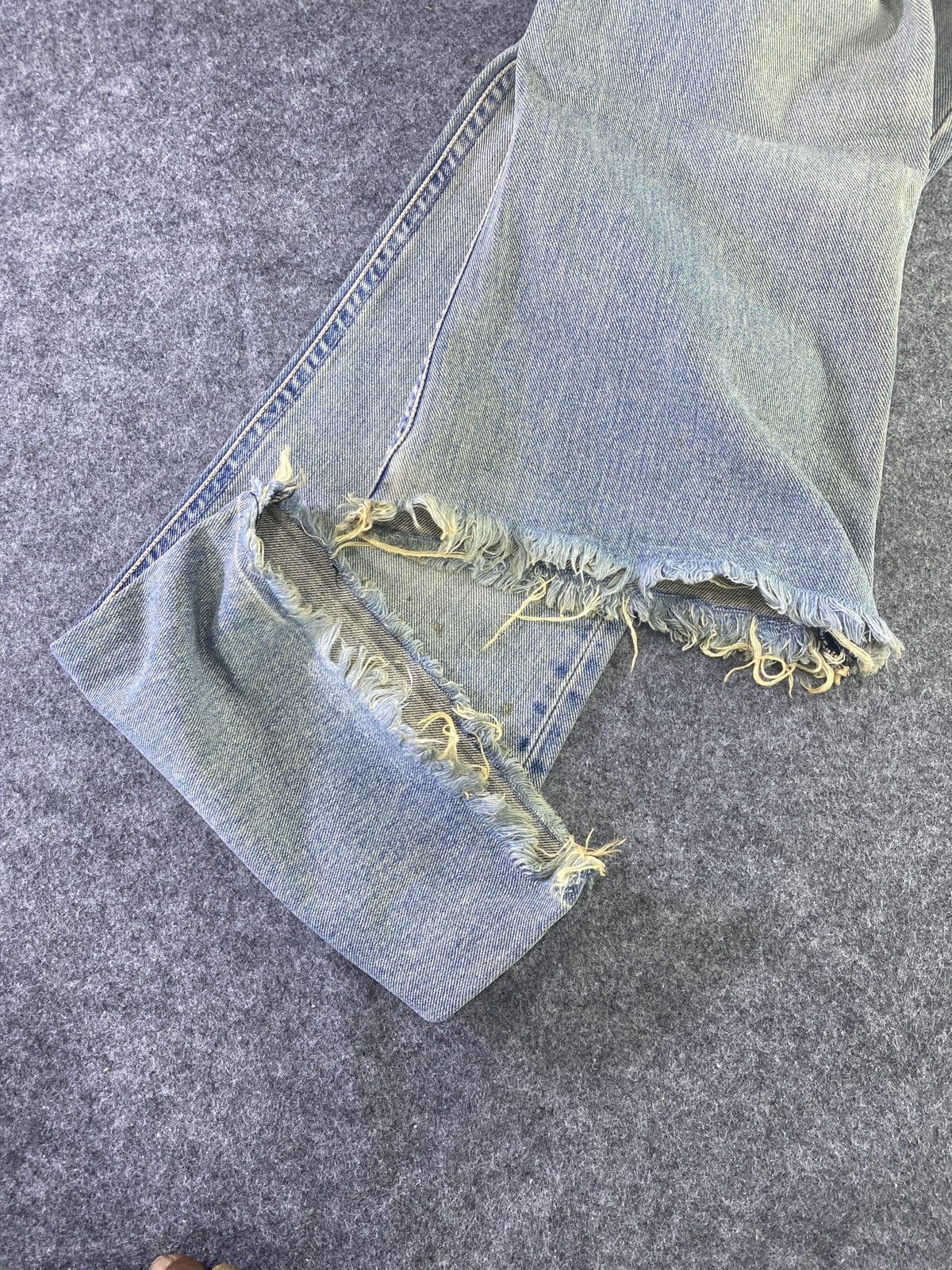 Japanese Brand × Jean G Jon Distressed Blue Wash Flare Denim - J945 Size 30" / US 8 / IT 44 - 11 Thumbnail