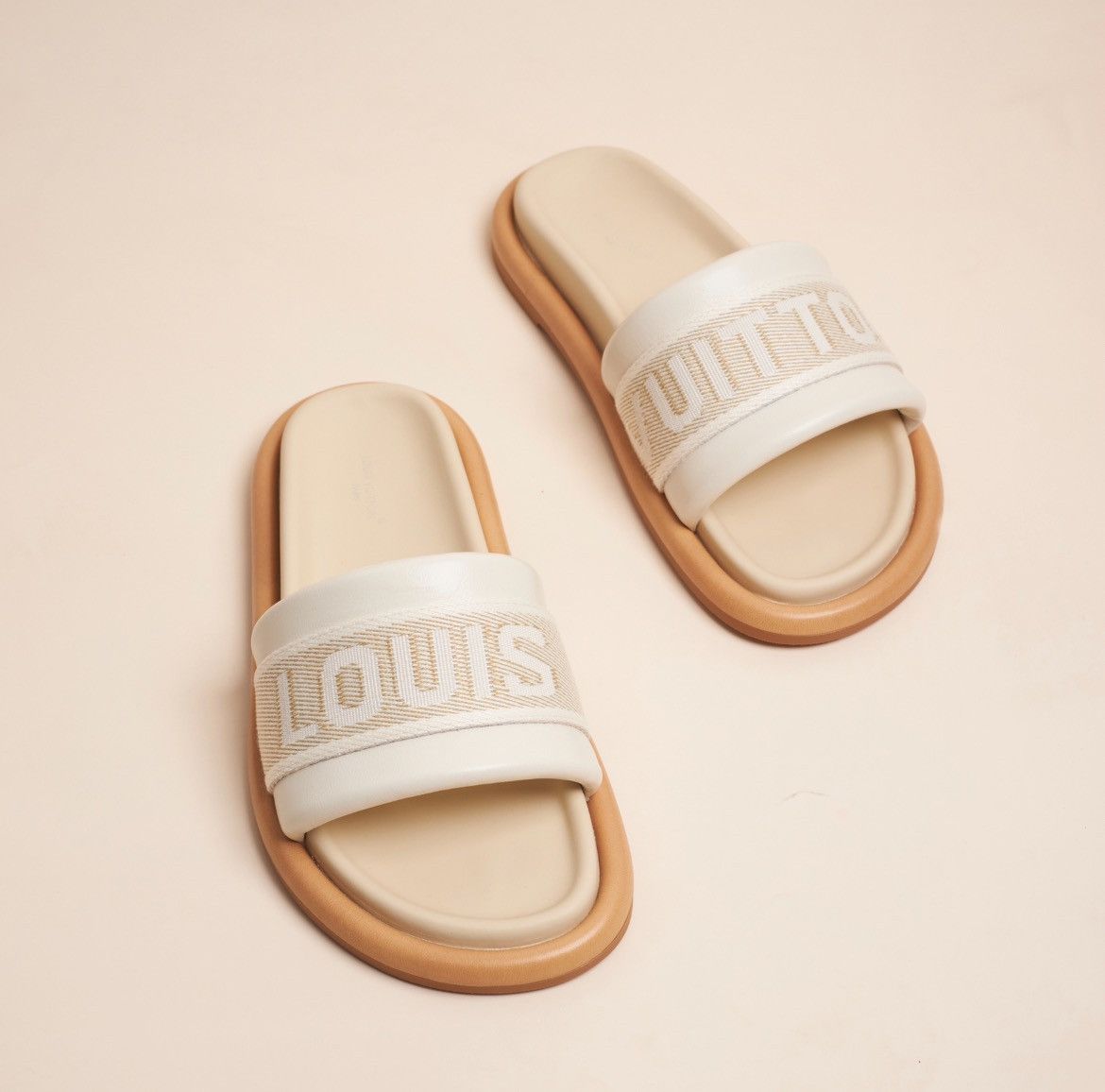 Louis Vuitton LV Bliss Comfort Mule | Grailed