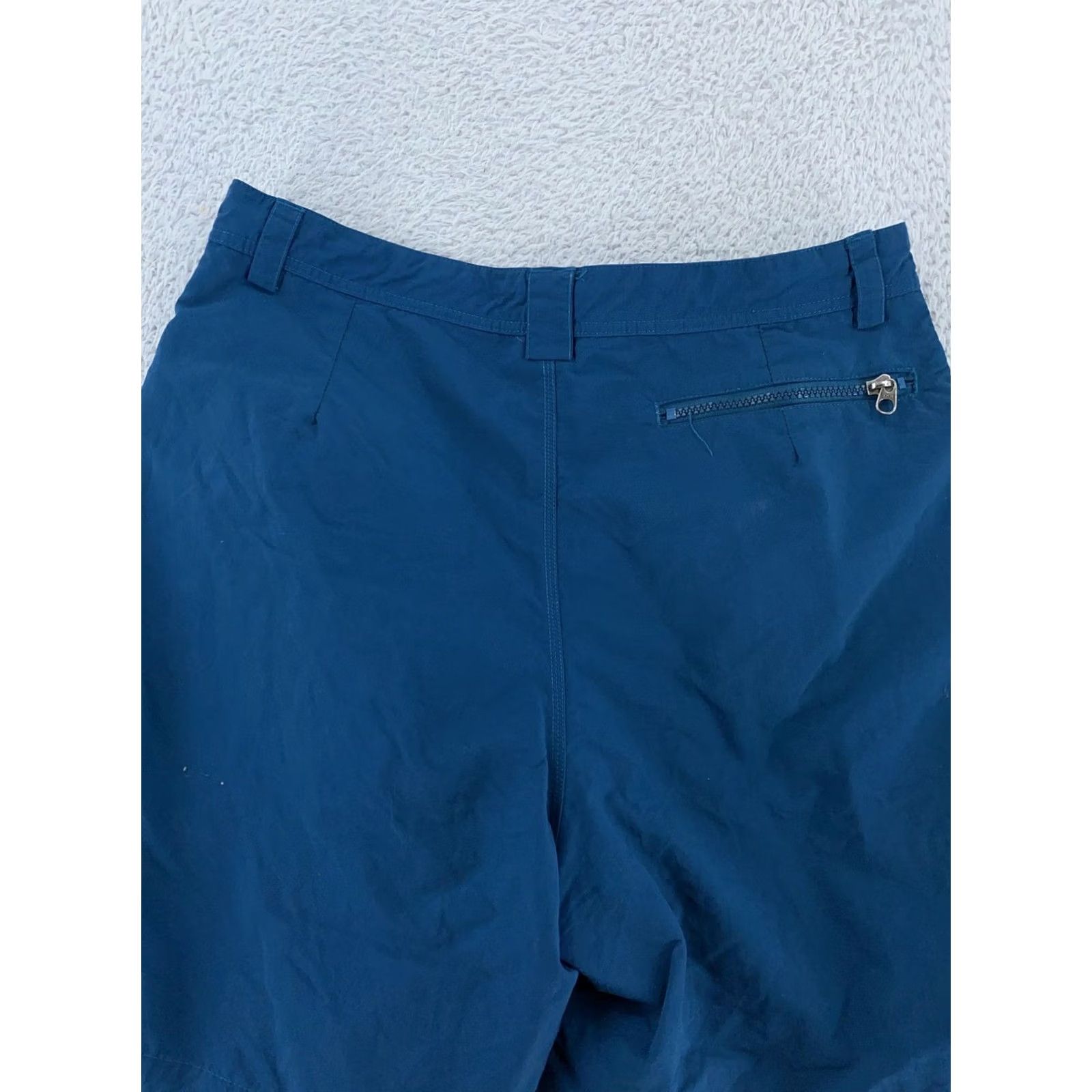Patagonia VINTAGE Patagonia Hiking Shorts Mens 29x6 Nylon Outdoor Zip Pocket Blue 90s/Outdoor Mens Shorts/Patagonia Size US 29 - 2 Thumbnail