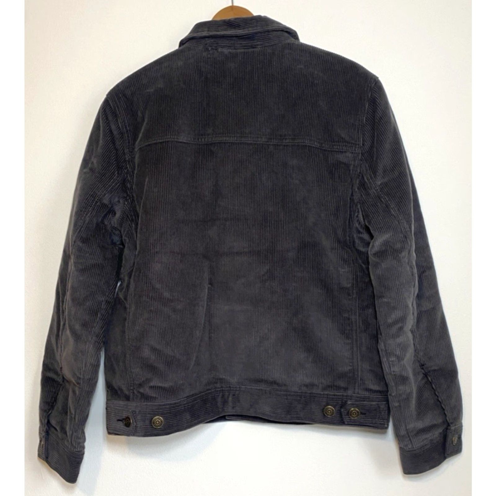 Marine Layer NWT Marine Layer Boise Corduroy Trucker Jacket Mens M Faded Black Corduroy Trucker Jacket Size US M / EU 48-50 / 2 - 7 Thumbnail