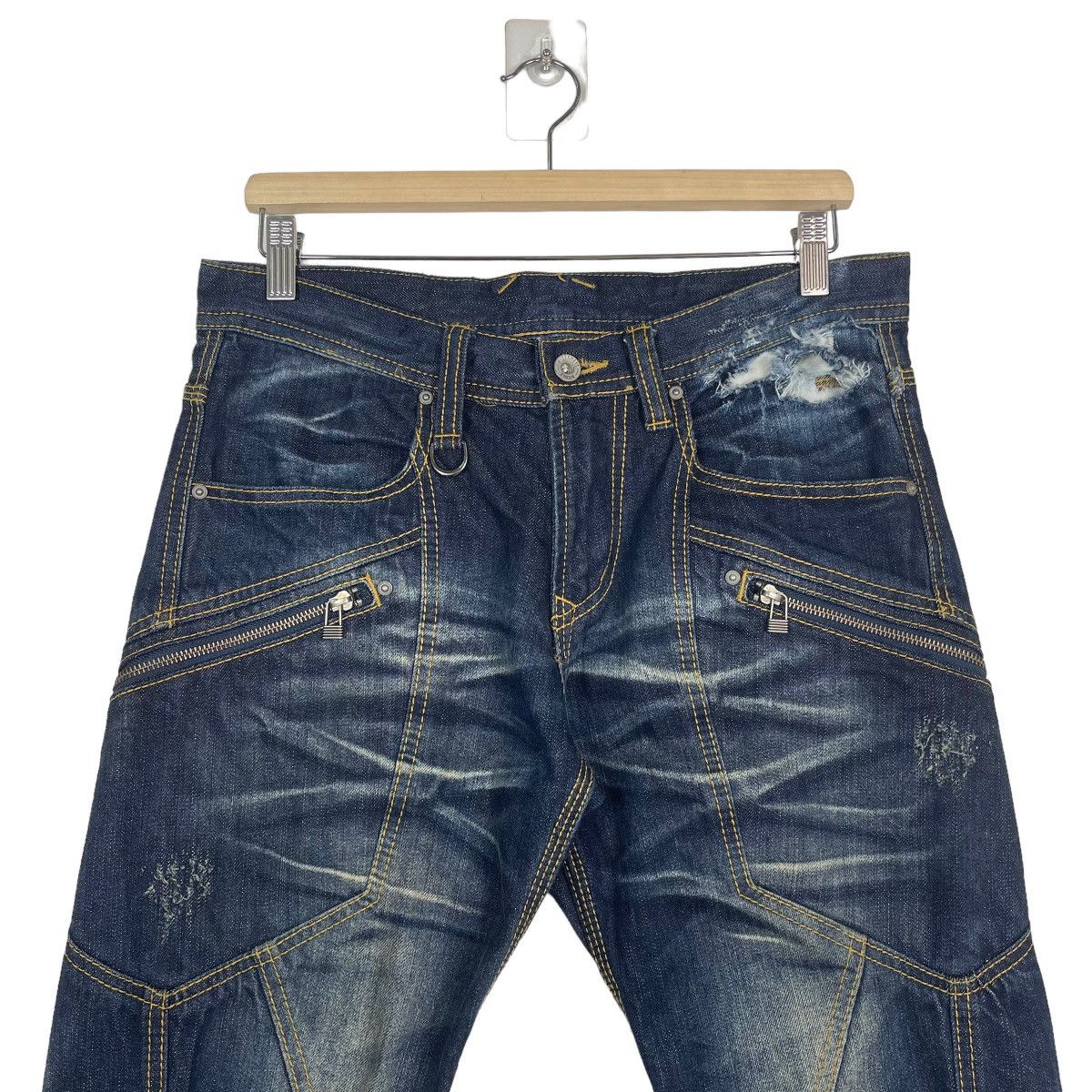 Japanese Brand JAPANASE HIDEAWAY NICOLE RIPPED JEANS FLARE DENIM Size US 32 / EU 48 - 3 Thumbnail