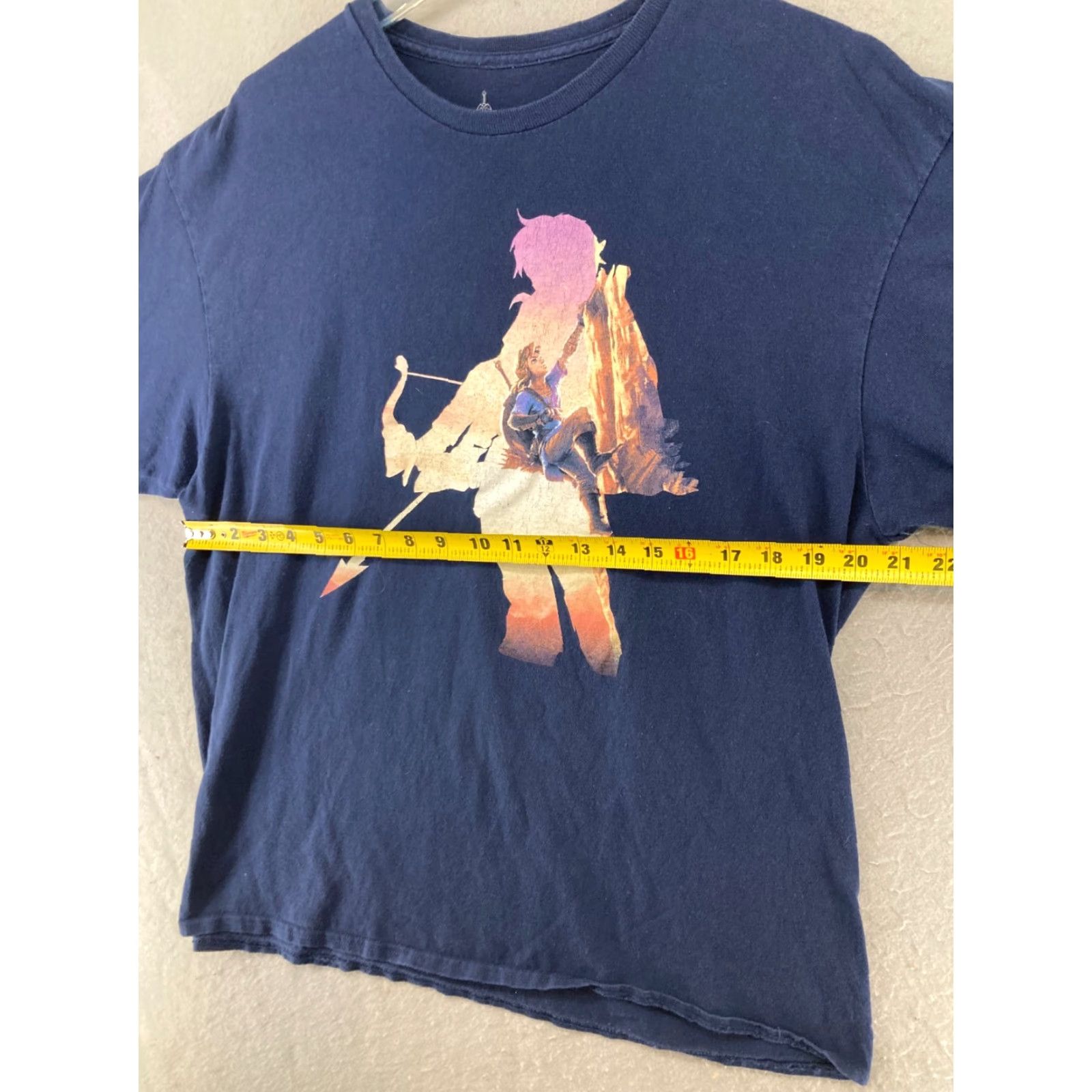 Vintage Zelda TShirt XL Blue Breath Of The Wind Gaming Shirt Mens Graphic Print Crew Neck Short Sleeve Jersey Cotton Size US XL / EU 56 / 4 - 3 Thumbnail