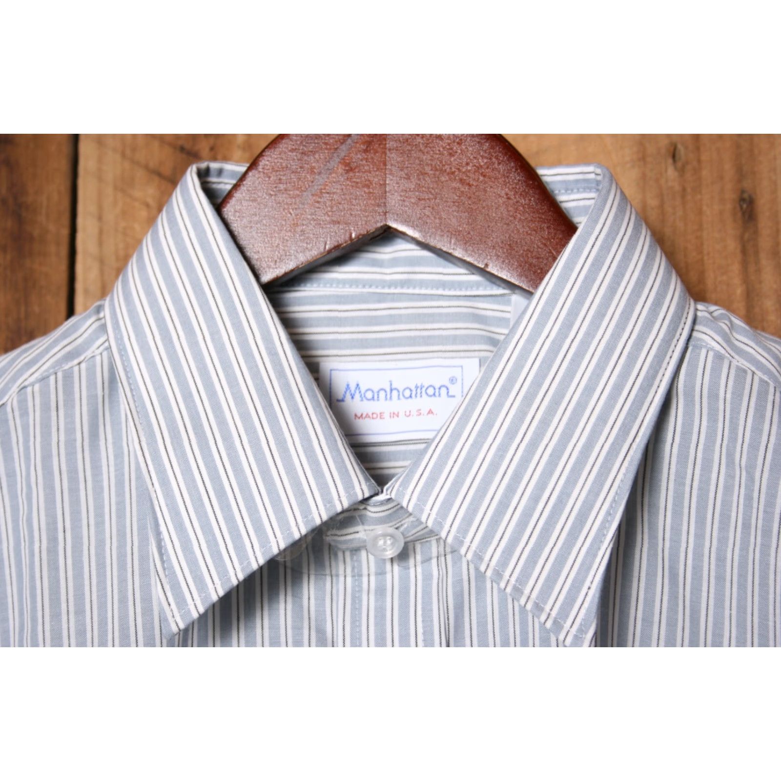 Vintage VINTAGE Manhattan Dress Shirt Striped Long Sleeve Blue/Black/White 16 34/35 Men Shirt Mens Size 16 34/35 Regular Neck 16 in Size 42R - 2 Thumbnail