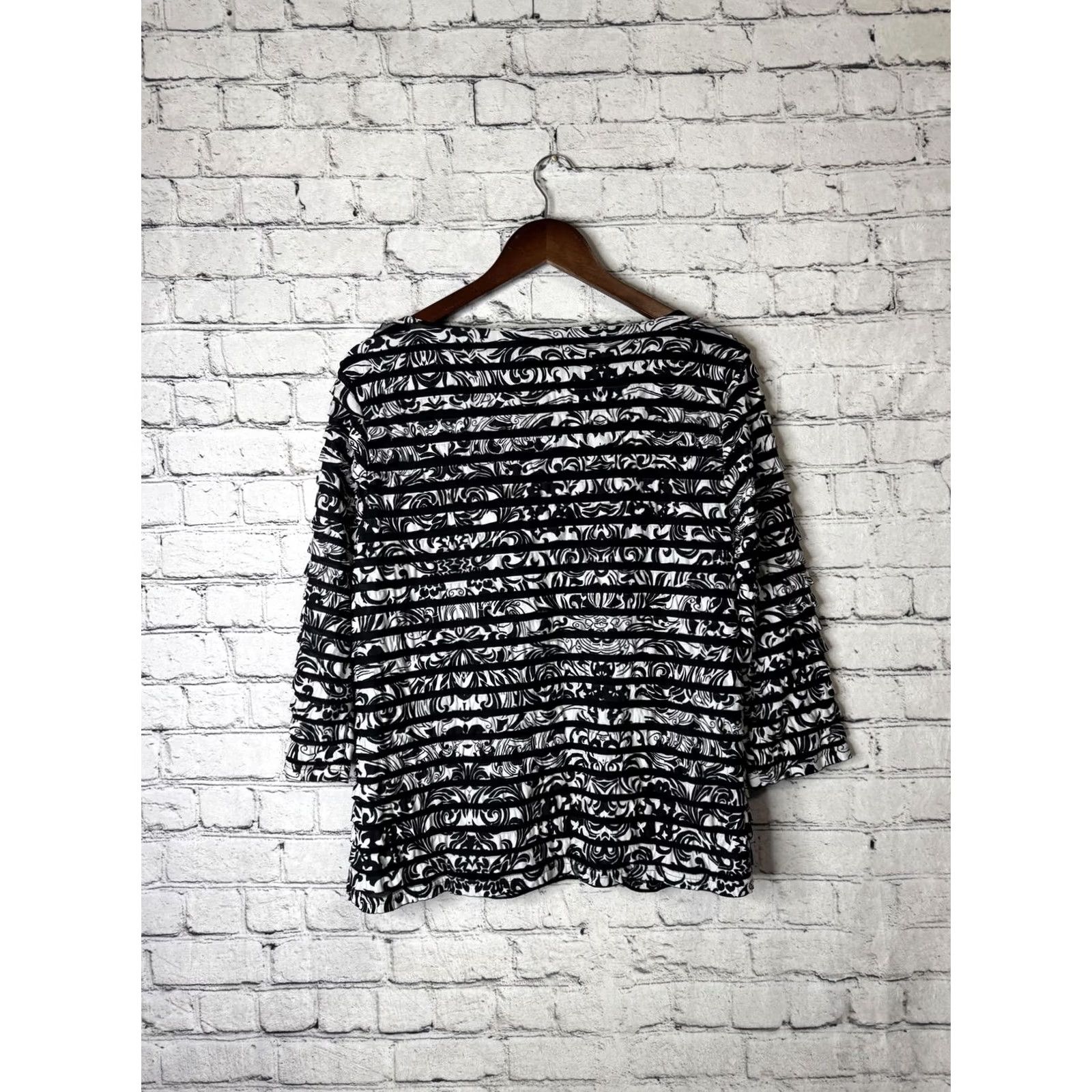 Vintage VINTAGE Draper's & Damon's Women's Blouse Shirt 3/4 Sleeve Black White Patterned Top Size L Mens? Size L / US 10 / IT 46 - 2 Thumbnail