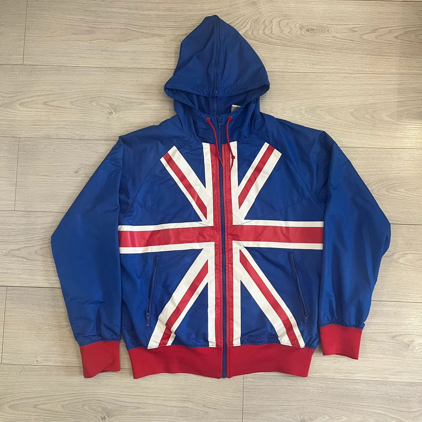 Nike × Vintage Nike Japan Flag 2008 Olympic Windrunner Split