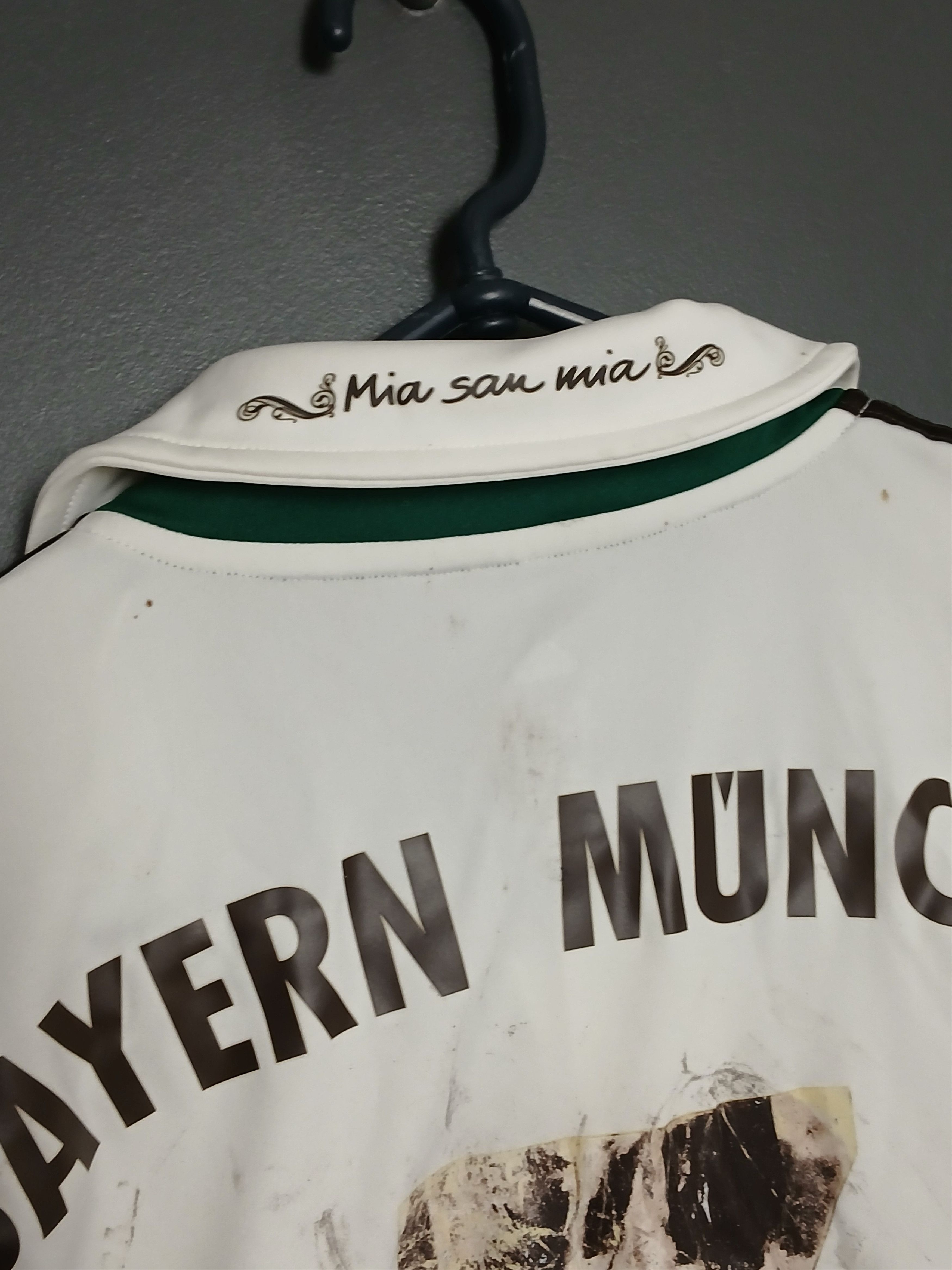 Adidas Bayern Munich Ribery Football Jersey T-Shirt sticky prints Size US M / EU 48-50 / 2 - 9 Thumbnail