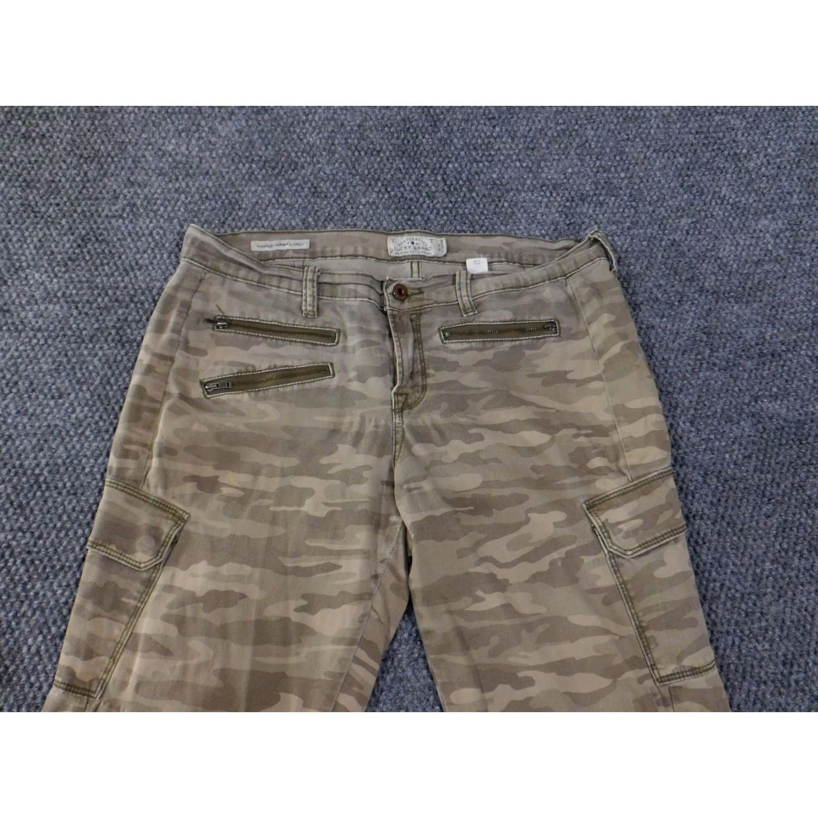 Lucky Brand Lucky Brand Charlie Skinny Cargo Pants Womens 14 Green Camouflage Ankle Zip Pockets Belt Loops Zip Fly 29in Inseam Mens? Size 36" / US 14 / IT 50 - 4 Thumbnail