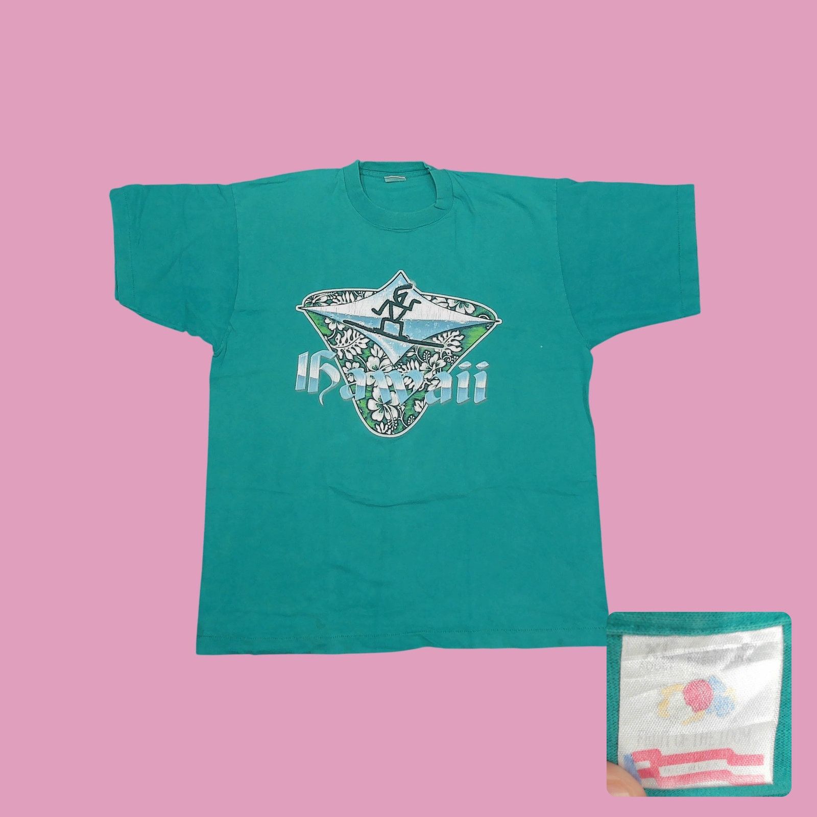 Fruit Of The Loom 90s Fruit of the Loom Single Stitch Hawaii Old English Tee Size US XL / EU 56 / 4 - 1 Thumbnail