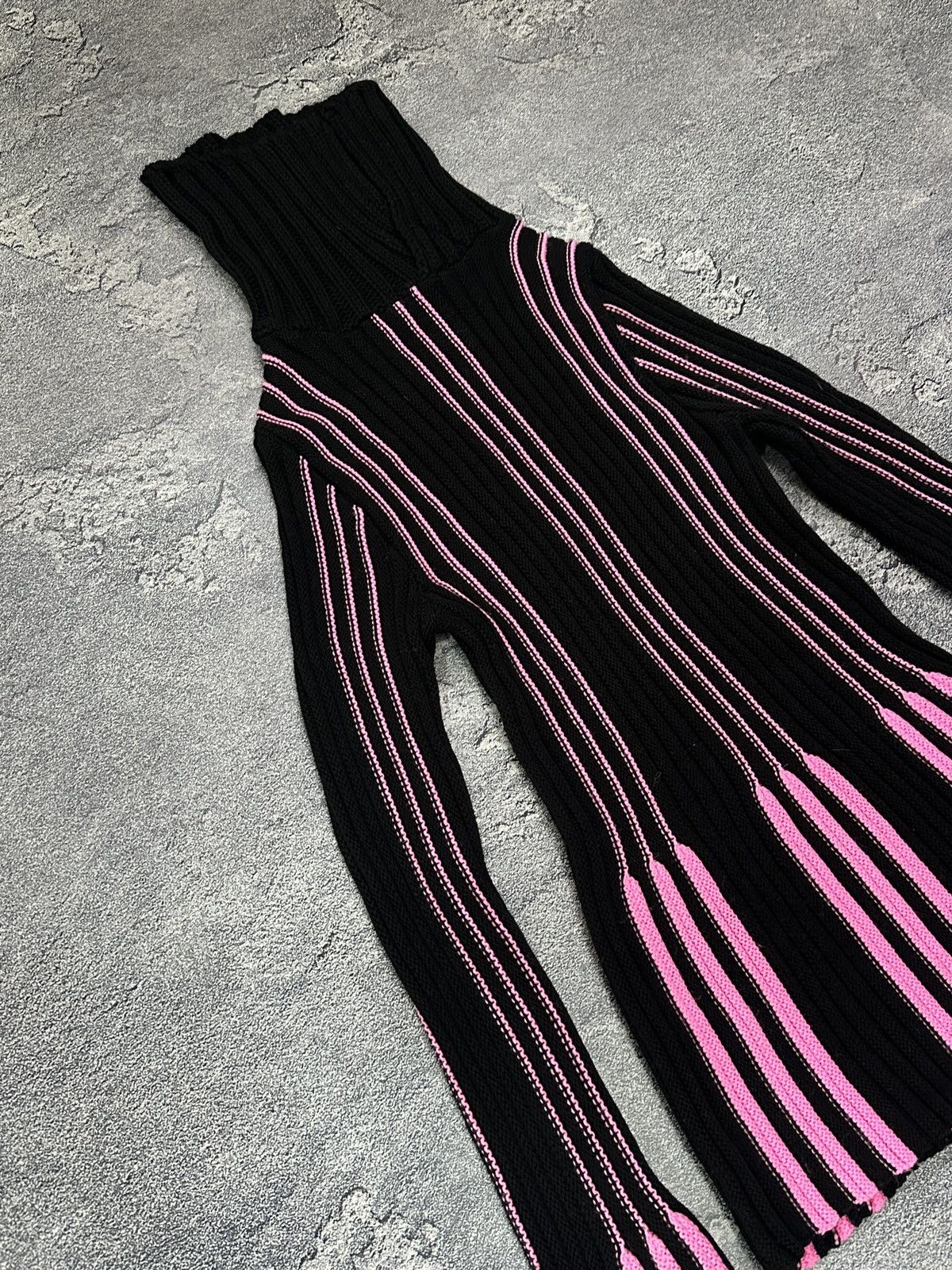 Vintage Y2K Cyber Goth Striped Turtleneck Sweater Ribbed Knit Grunge Size S / US 4 / IT 40 - 5 Thumbnail