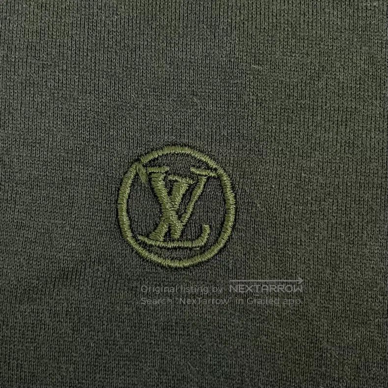 Louis Vuitton Louis Vuitton Dark green logo embroidered cotton crew neck Size US M / EU 48-50 / 2 - 5 Thumbnail