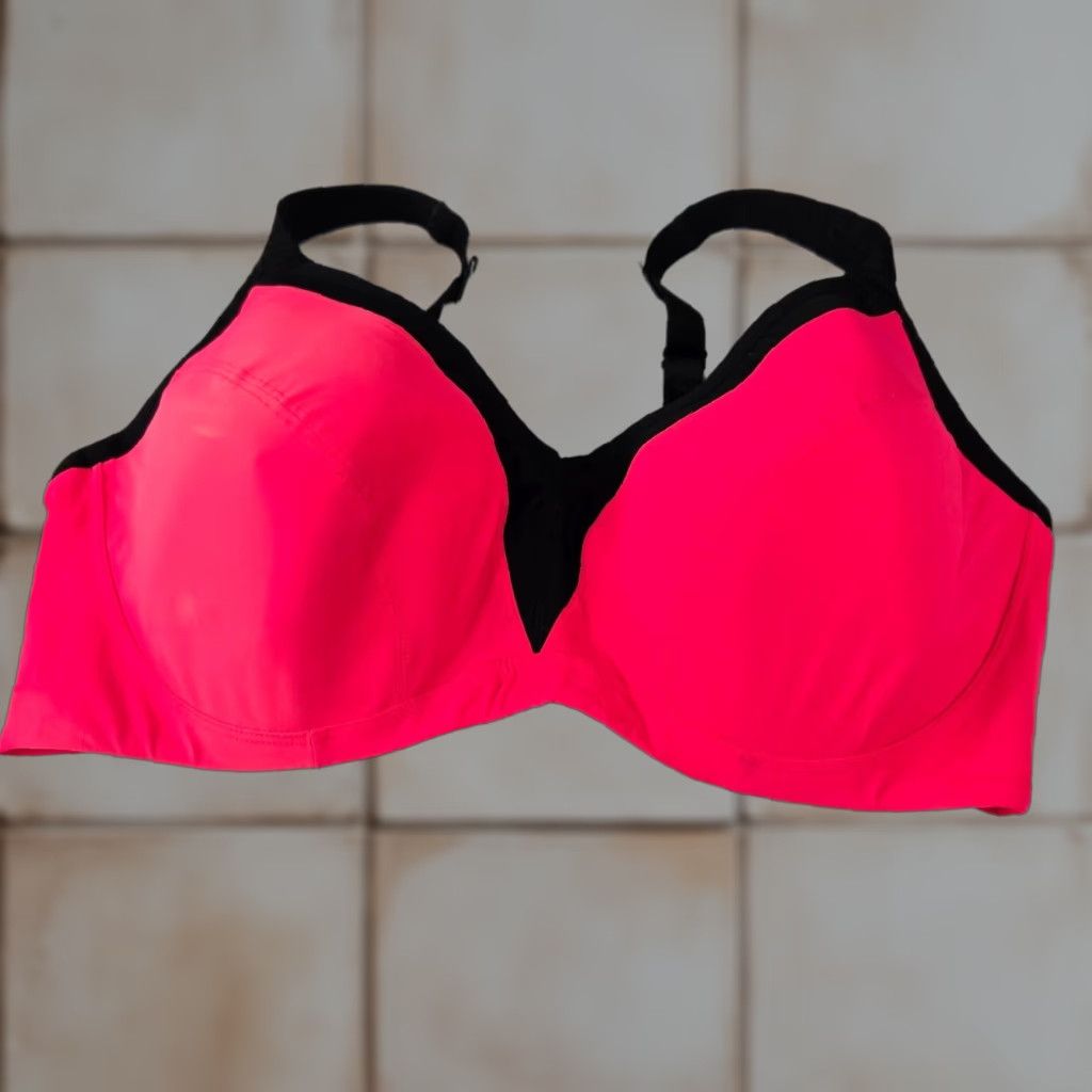 Torrid Sports Bra Women 42Ddd Red Lightly Lined Underwire Racerback Activewear