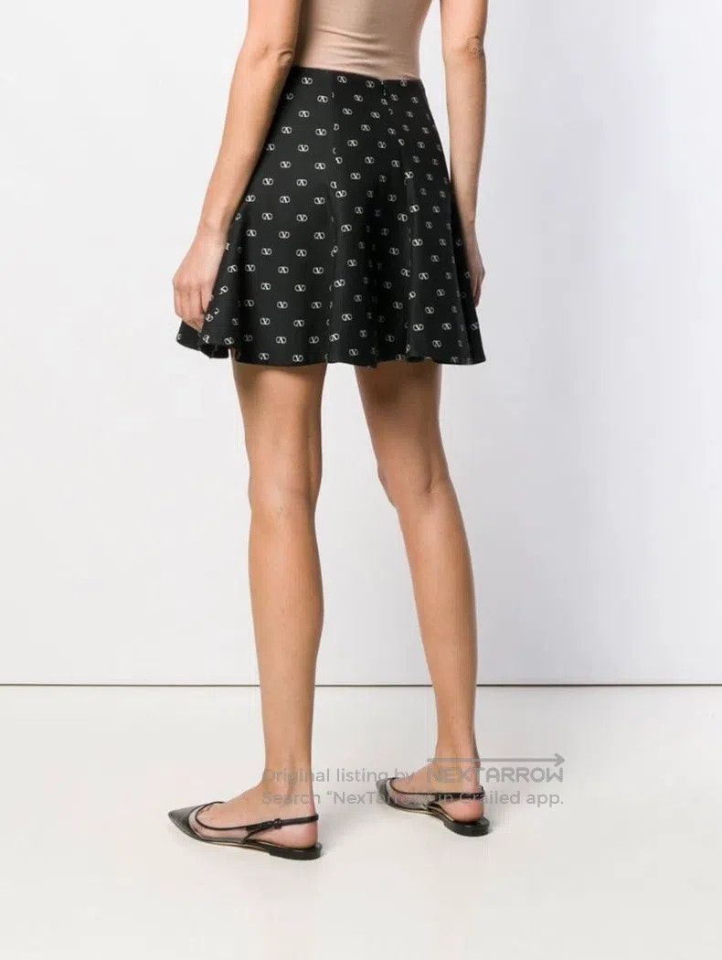 Valentino Valentino Black skirt Size XS / US 0-2 / IT 36-38 - 3 Thumbnail
