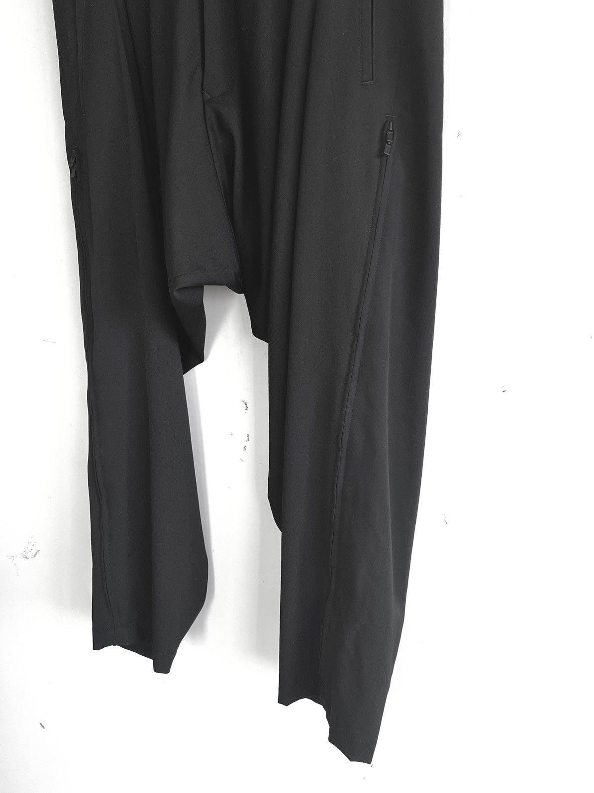 Yohji Yamamoto Yohji Yamamoto Pour Homme Gabardine Side Gusset Draped Pants Size US 30 / EU 46 - 5 Thumbnail