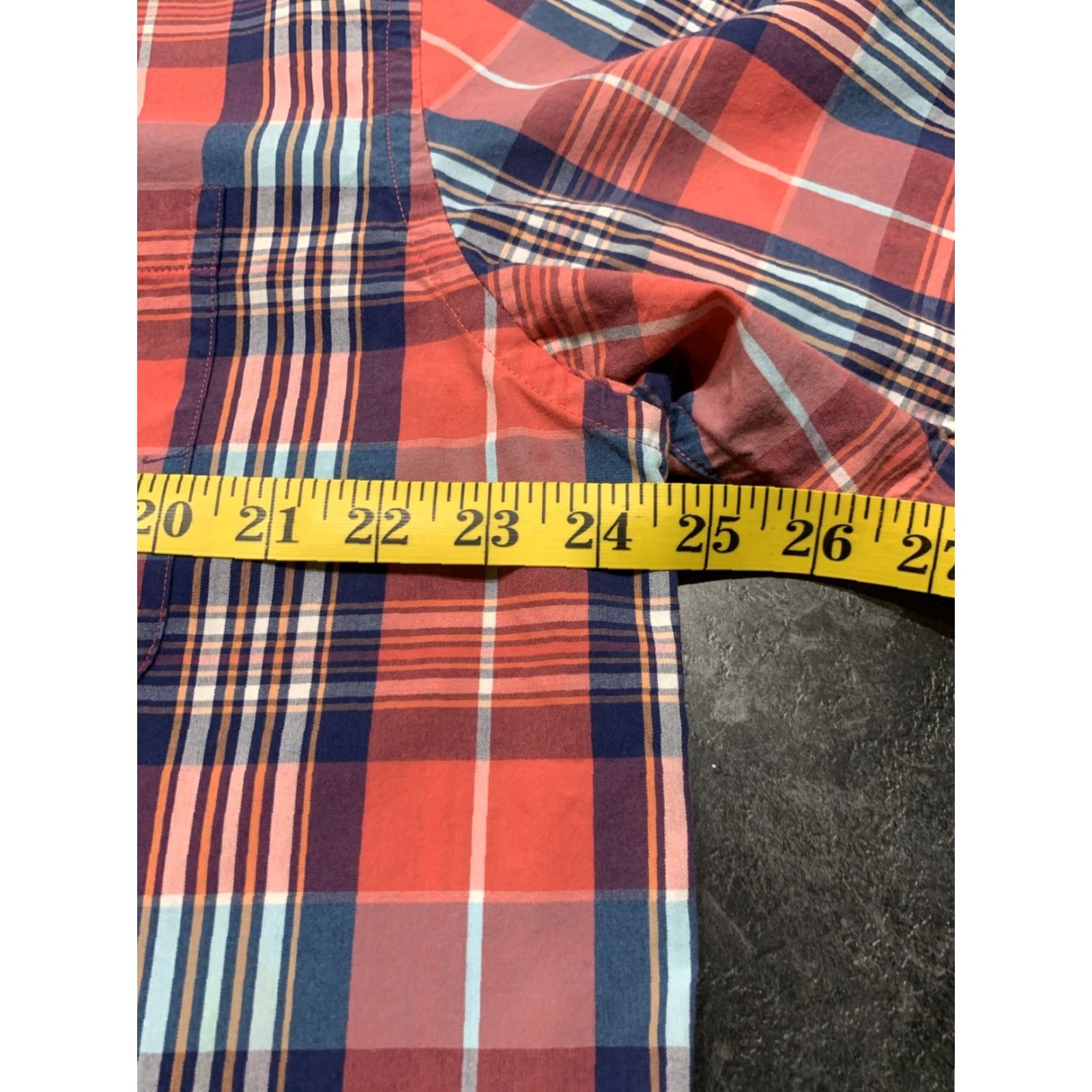 Roundtree & Yorke VINTAGE Roundtree & Yorke Shirt Mens Large L Button-Down Red Plaid Short Sleeve Size US L / EU 52-54 / 3 - 7 Thumbnail