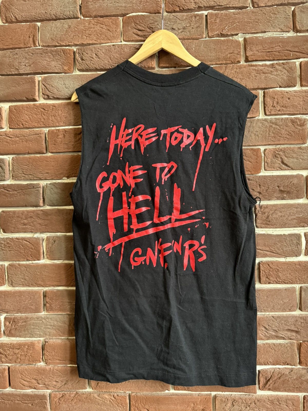 Band Tees VINTAGE 90s GUNS N ROSES Dead 1991 TOUR BAND TSHIRT Size US M / EU 48-50 / 2 - 2 Thumbnail