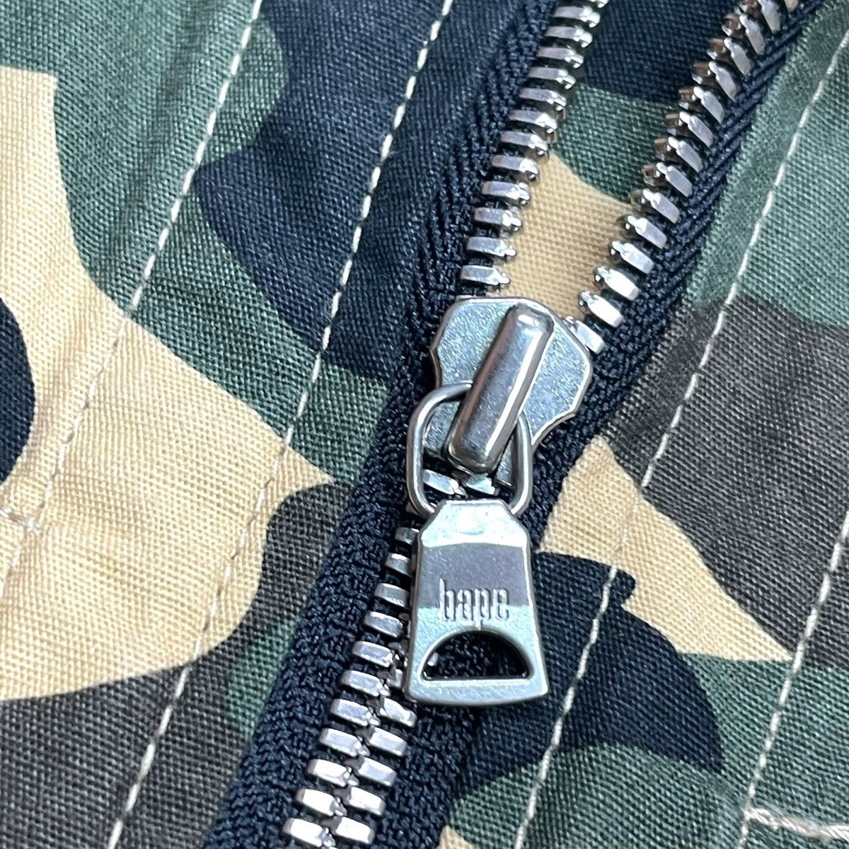 Bape OG2000's BAPE 1st Camo L/S Zip Up Jacket Size US M / EU 48-50 / 2 - 16 Thumbnail
